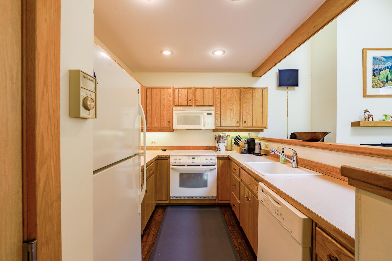 2341 Beech Road, 2341