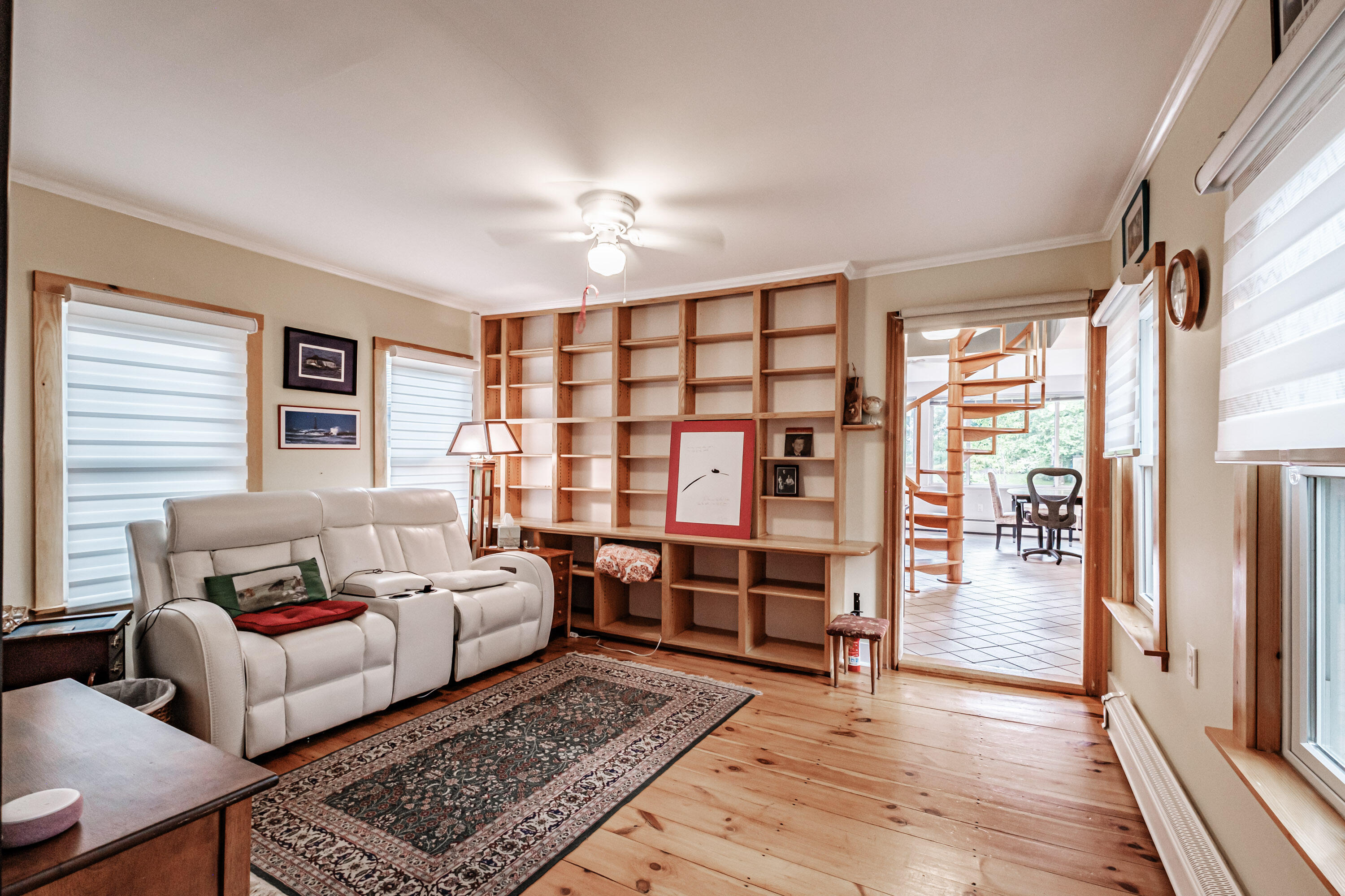 38 Myrtle Avenue