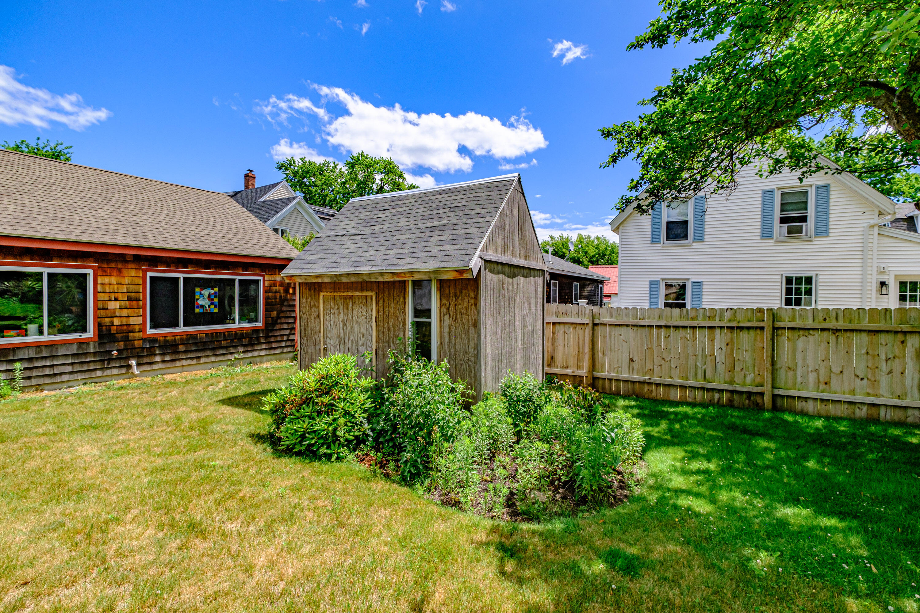 38 Myrtle Avenue