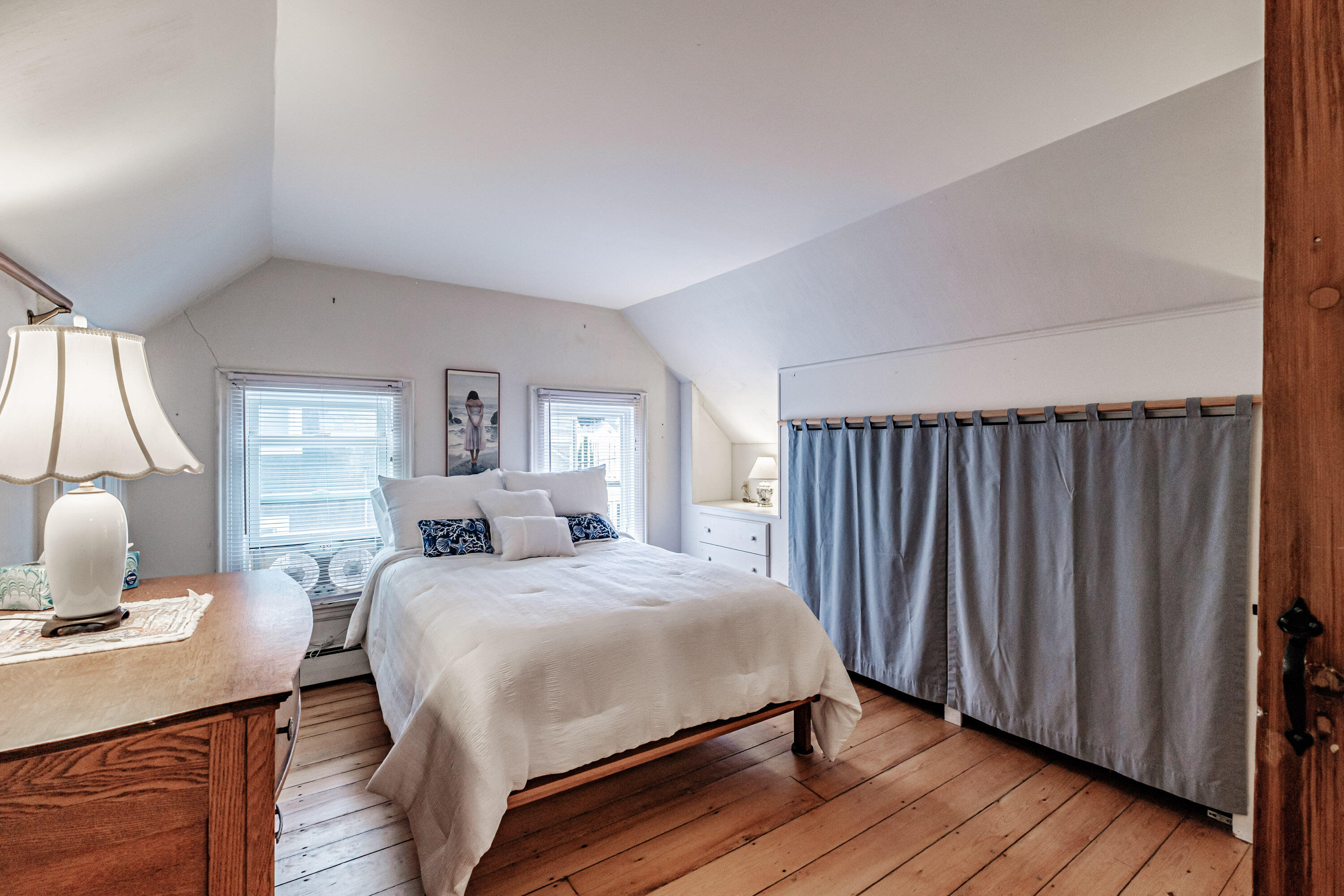38 Myrtle Avenue