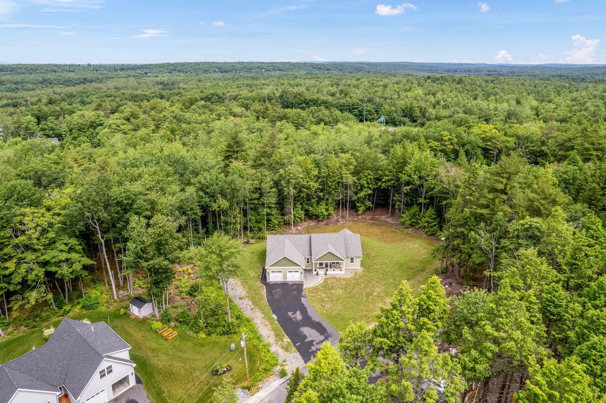 35 Perreault Way