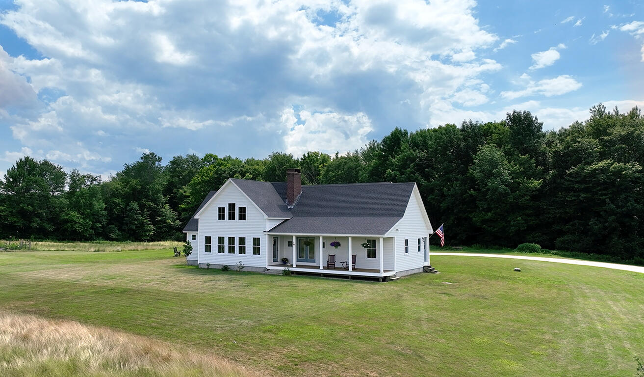 18 Leeward Passage