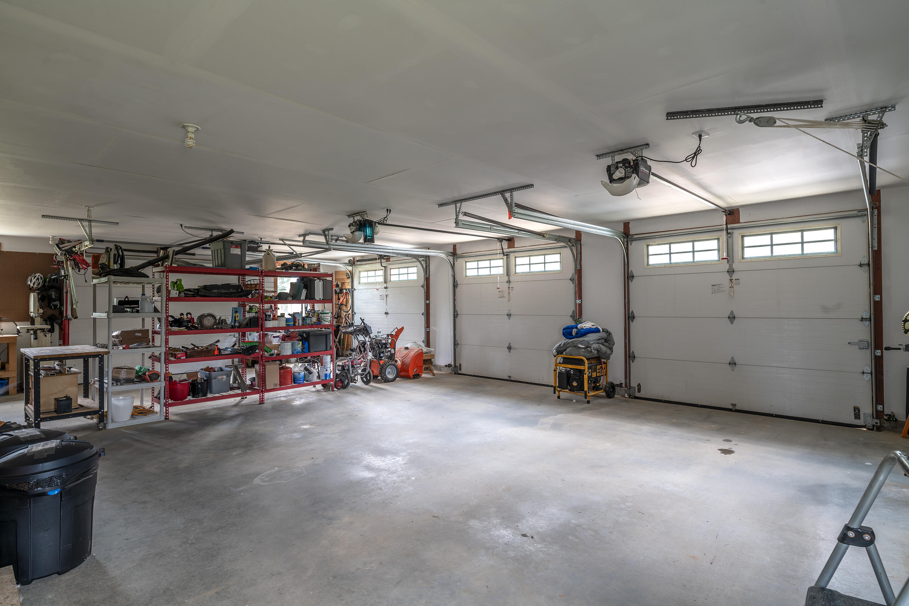 18 Leeward Passage