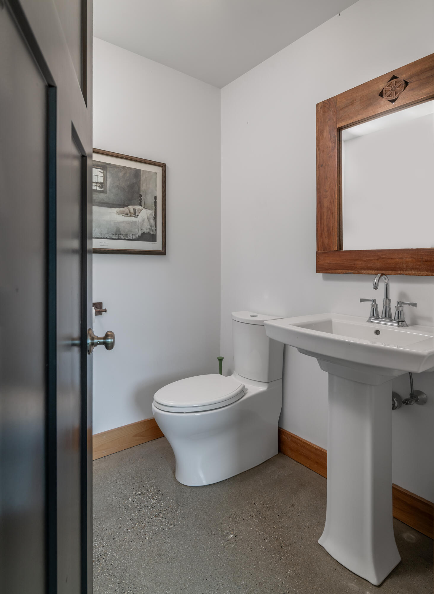 18 Leeward Passage