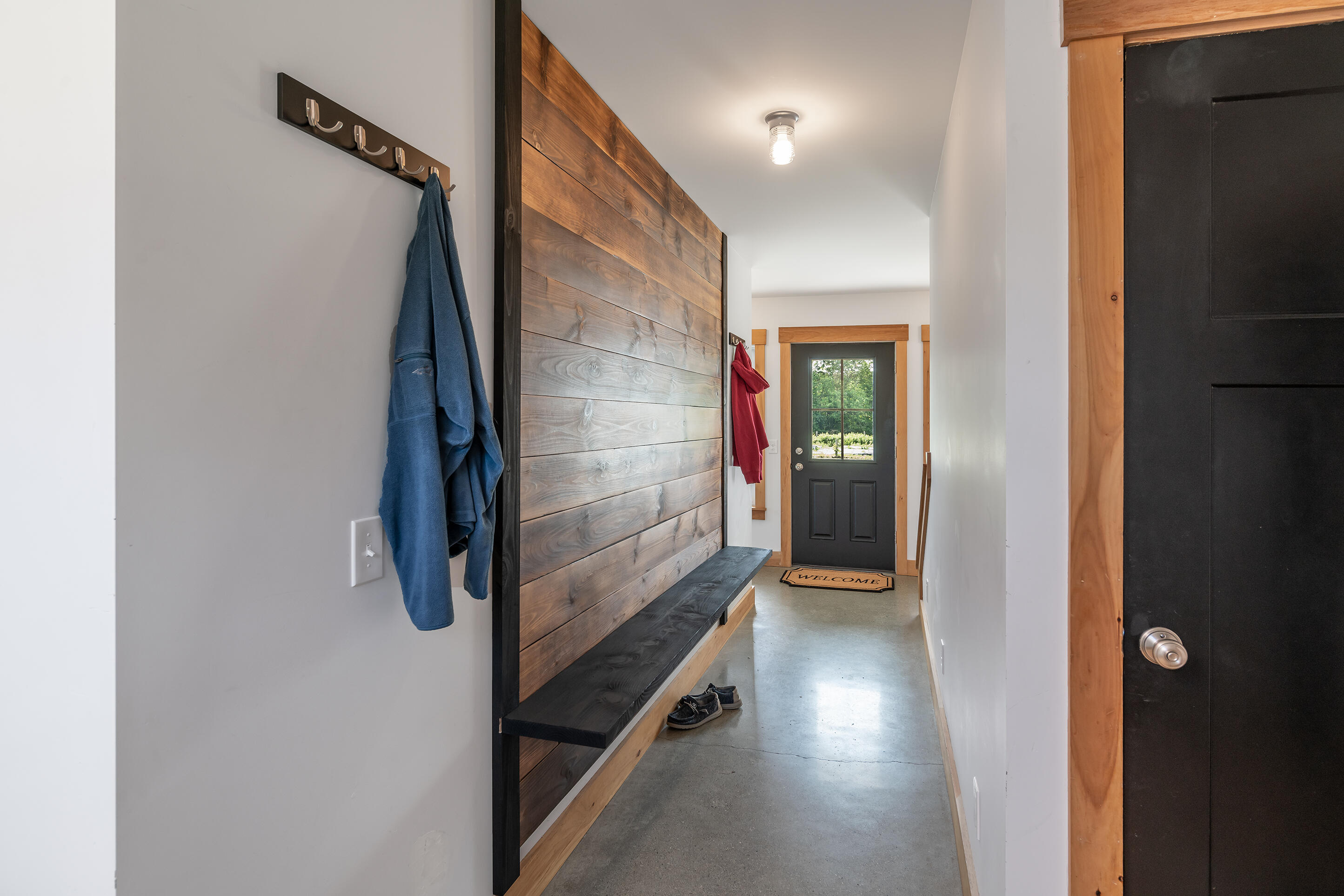18 Leeward Passage