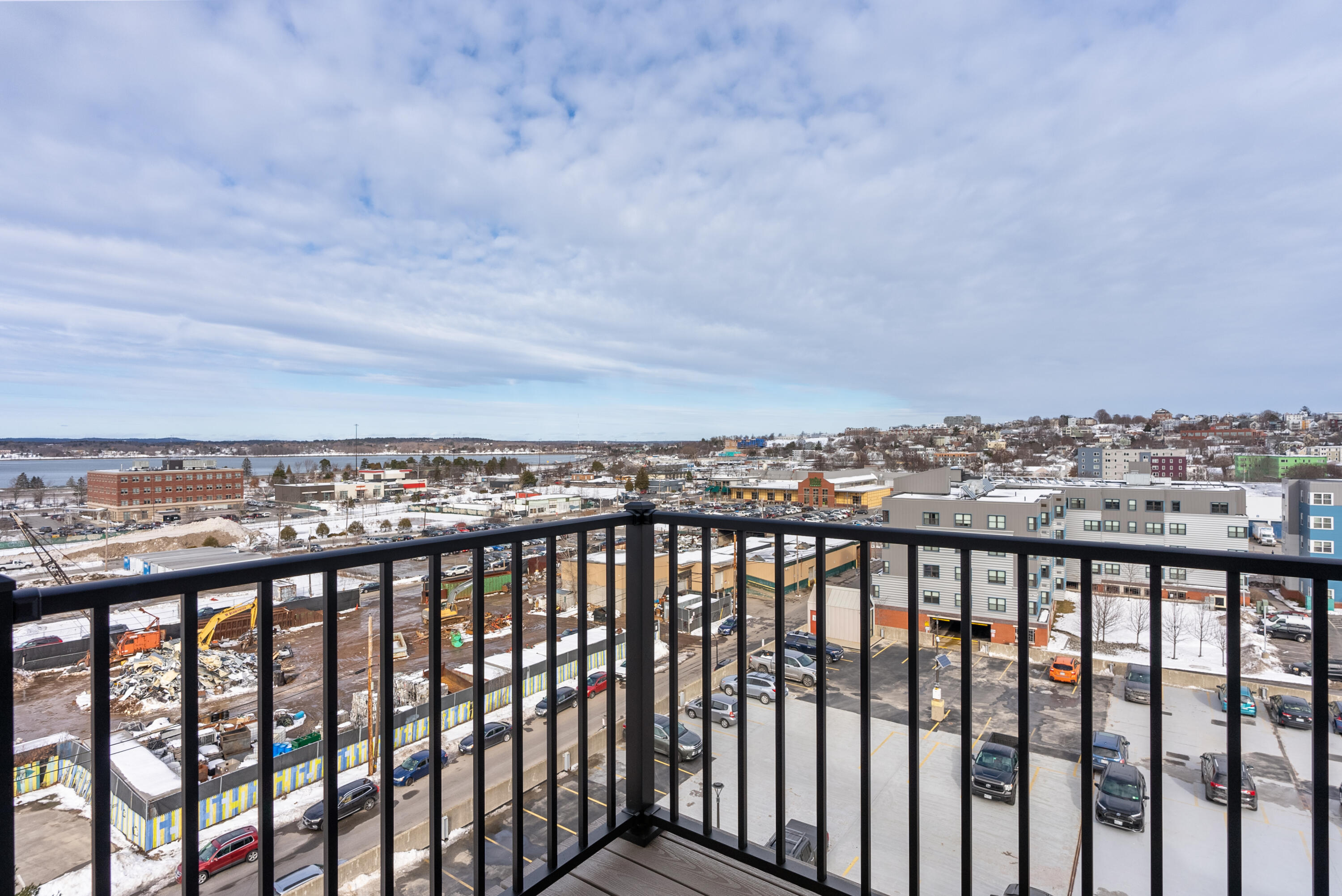 75 Chestnut Street, 706