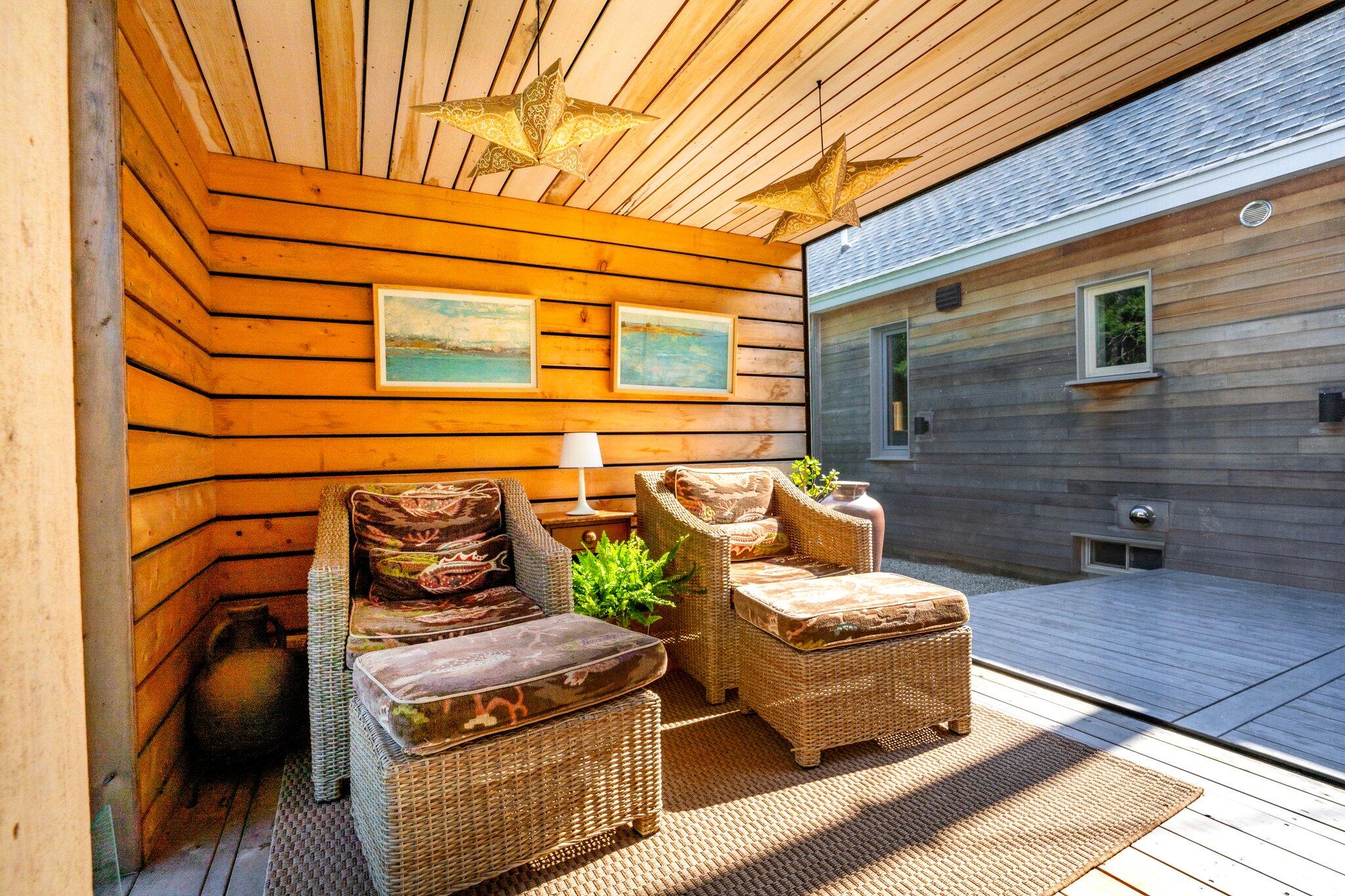 245 Lower Flying Point Road