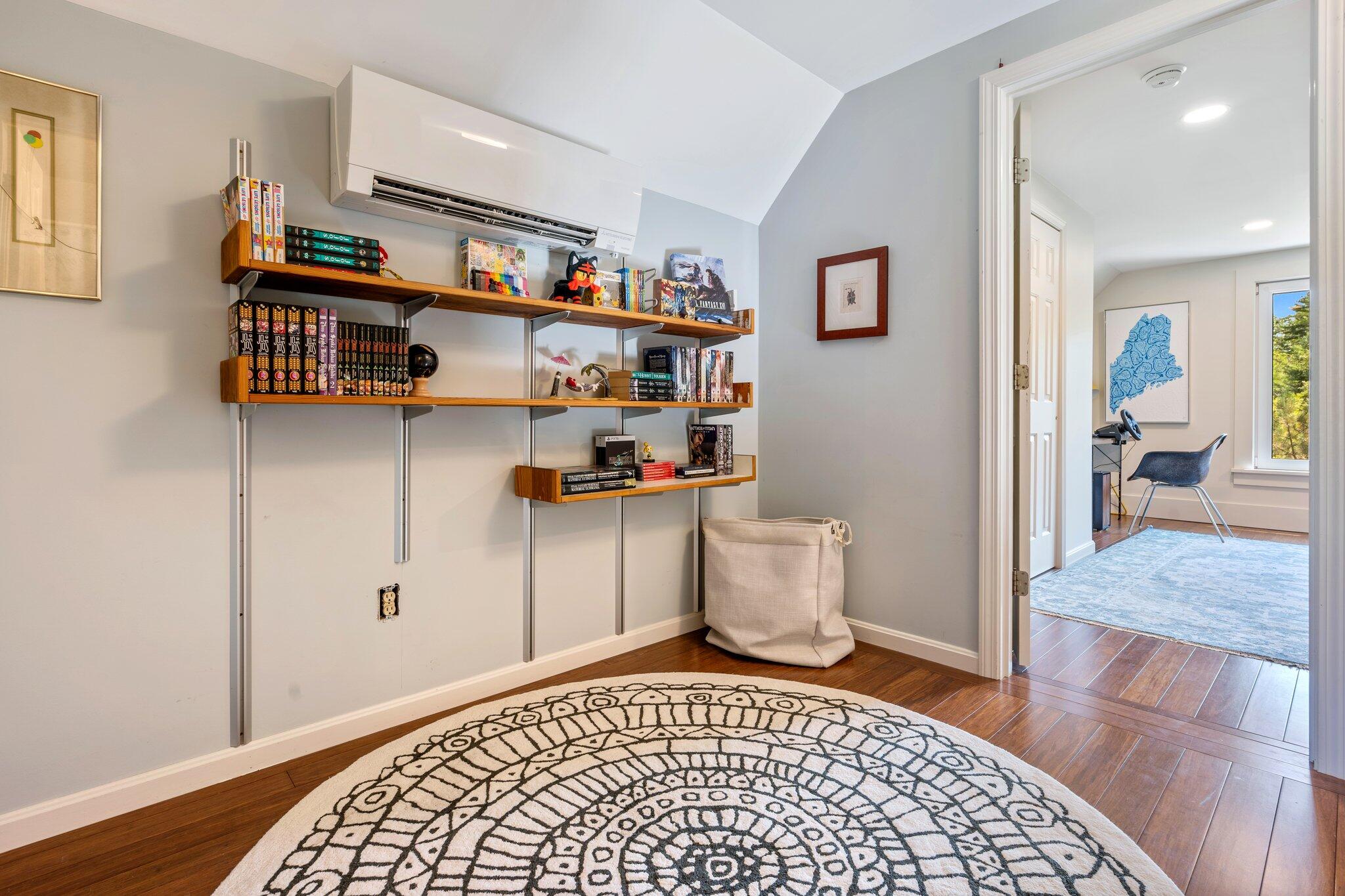 245 Lower Flying Point Road
