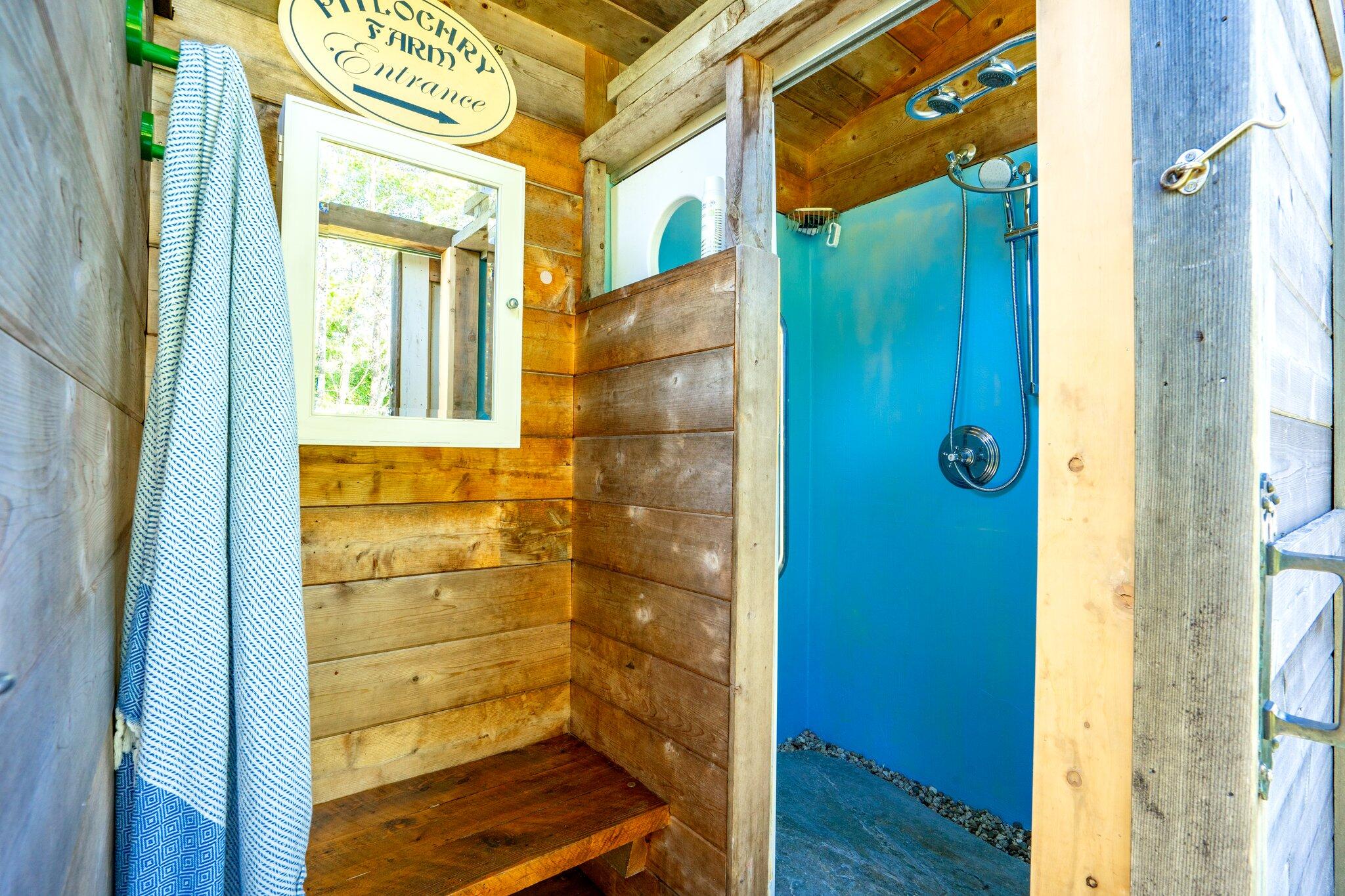 245 Lower Flying Point Road