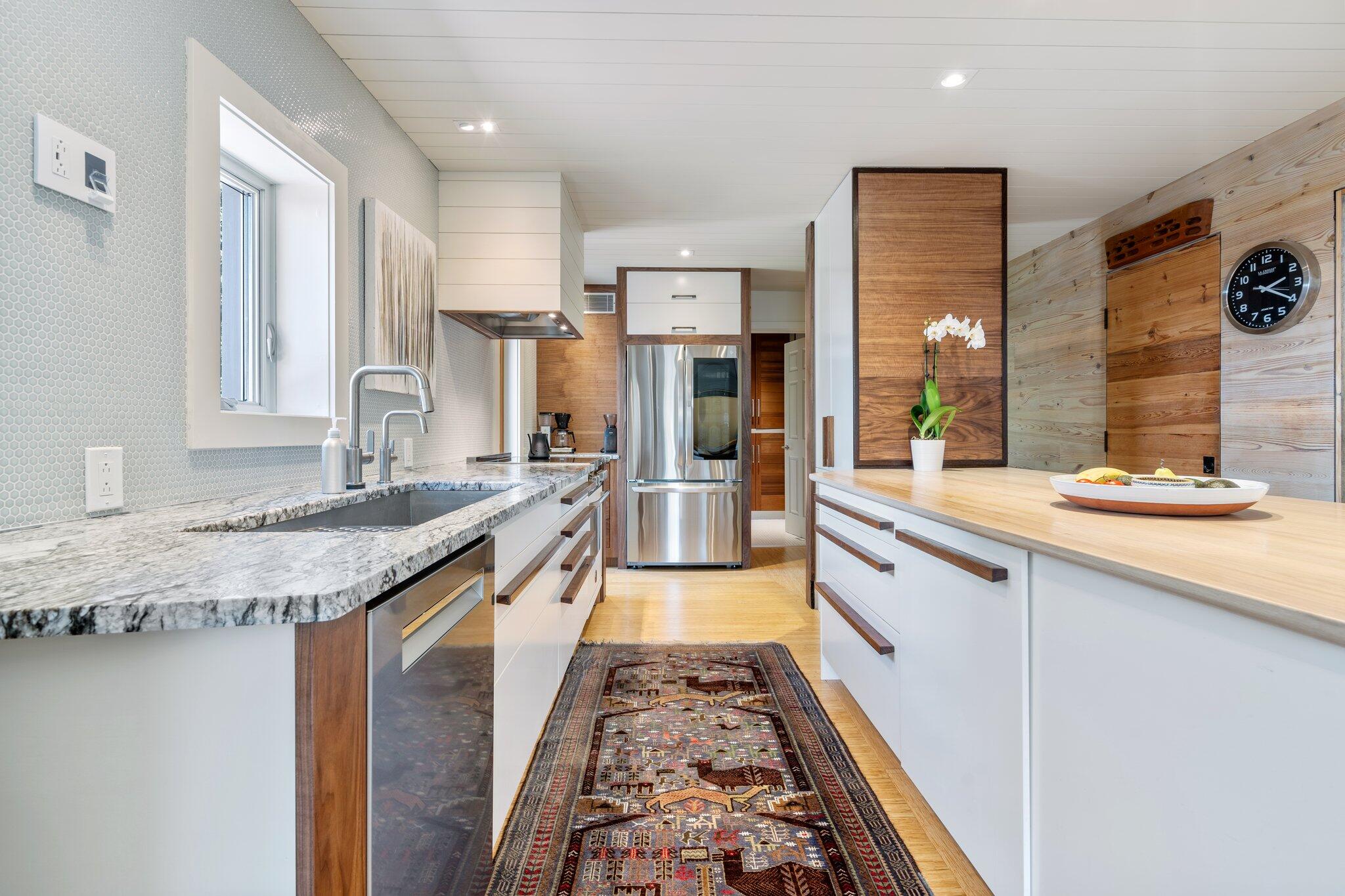 245 Lower Flying Point Road