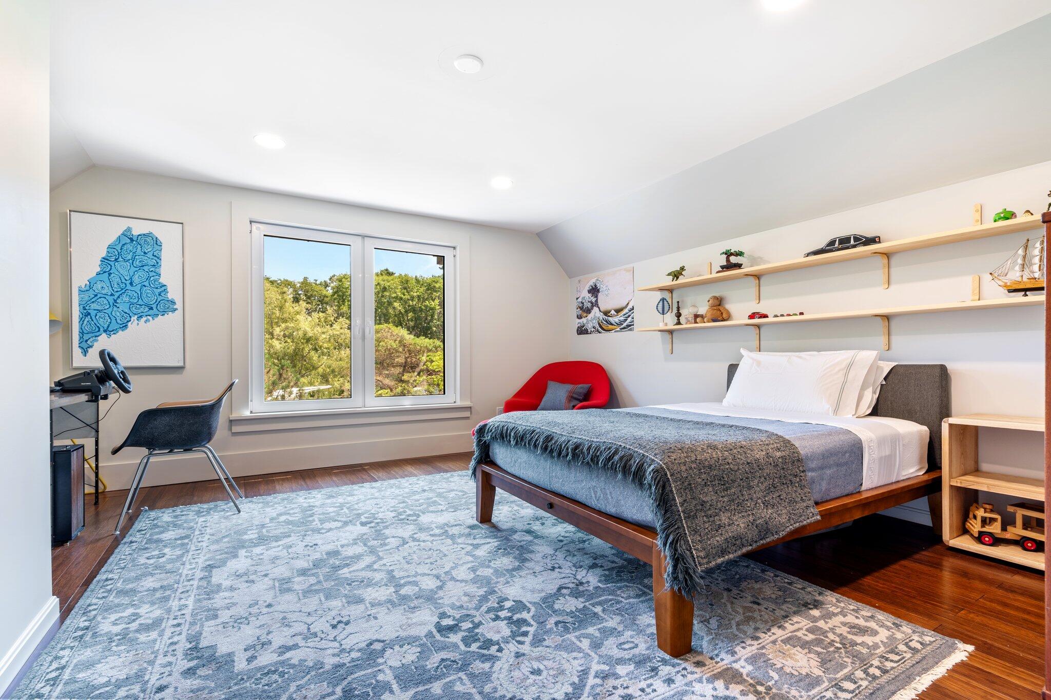 245 Lower Flying Point Road