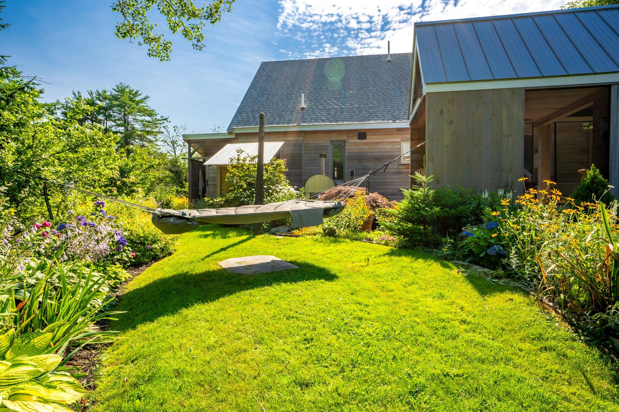 245 Lower Flying Point Road