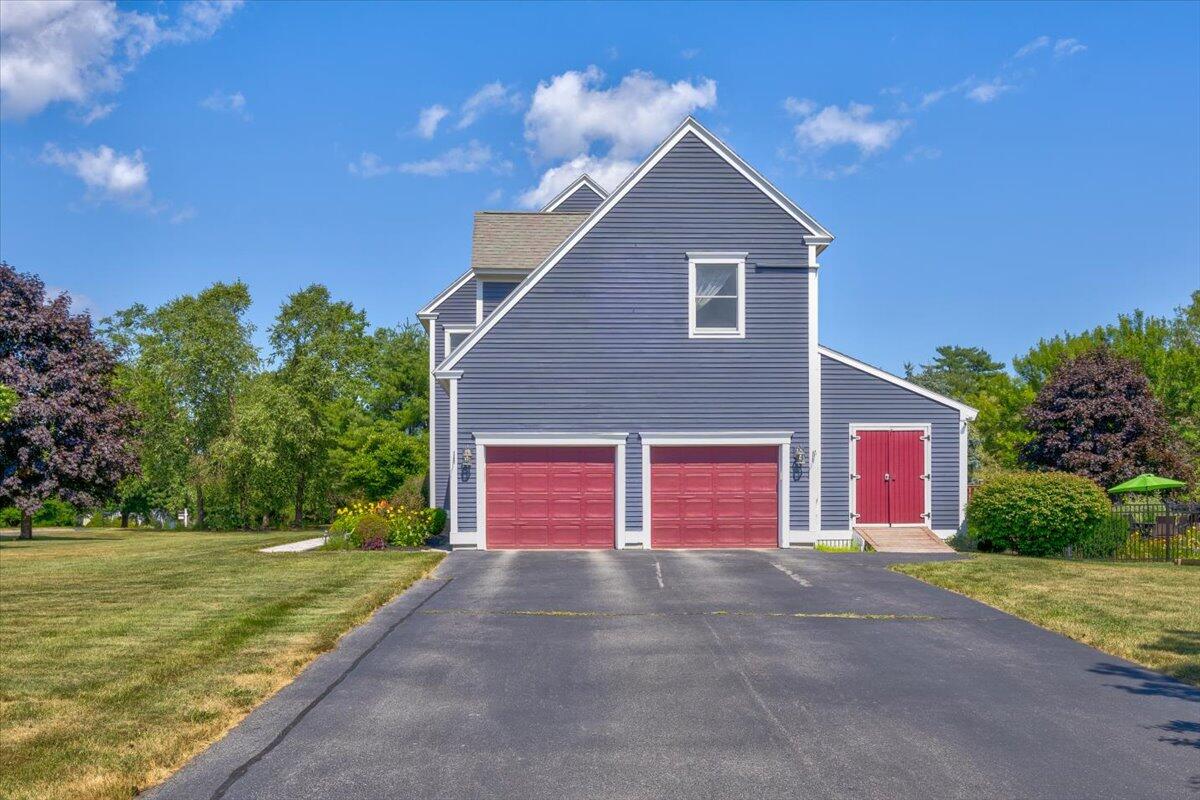 3 Coulthard Farms Road