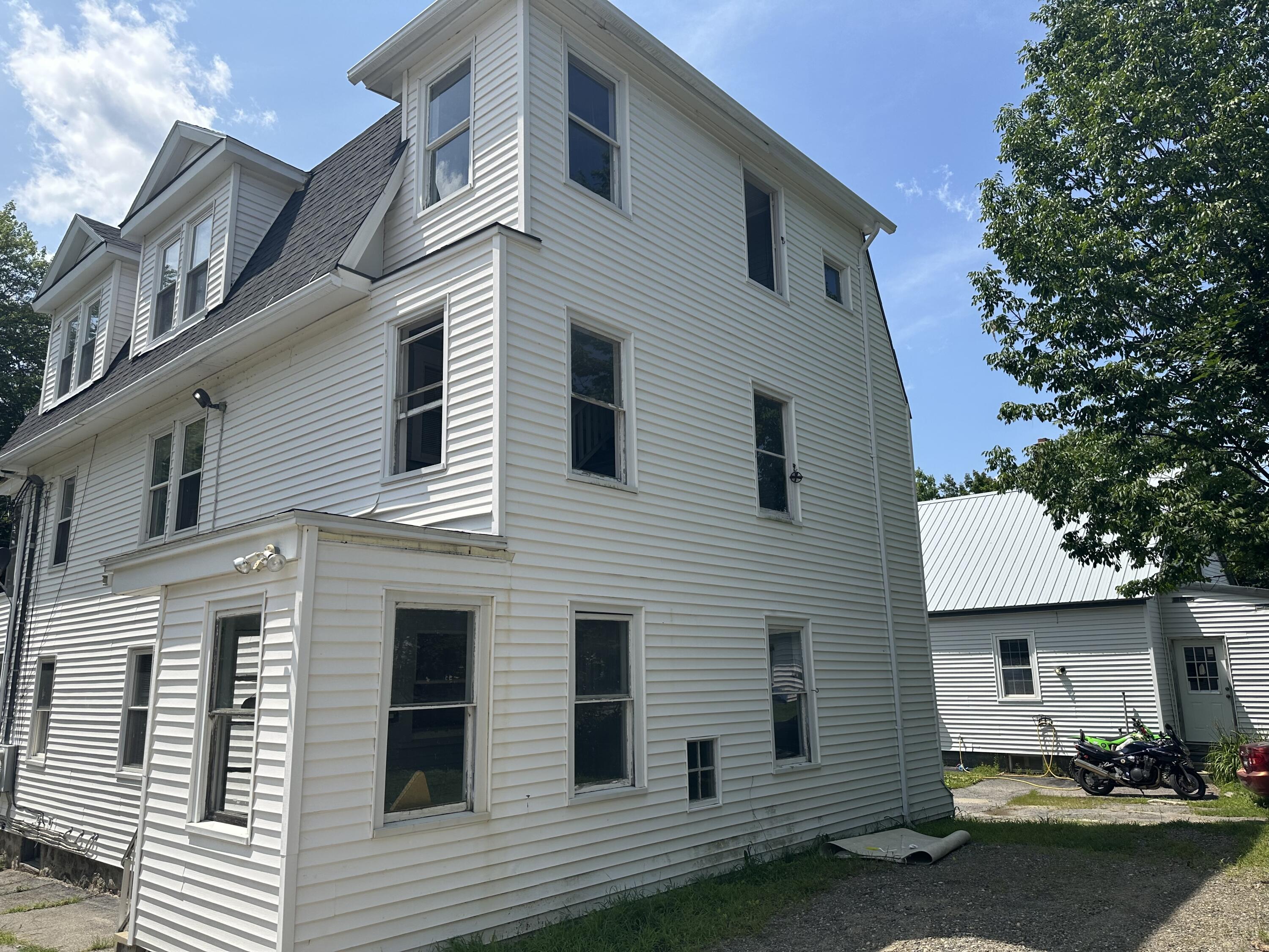 412 Knox Street