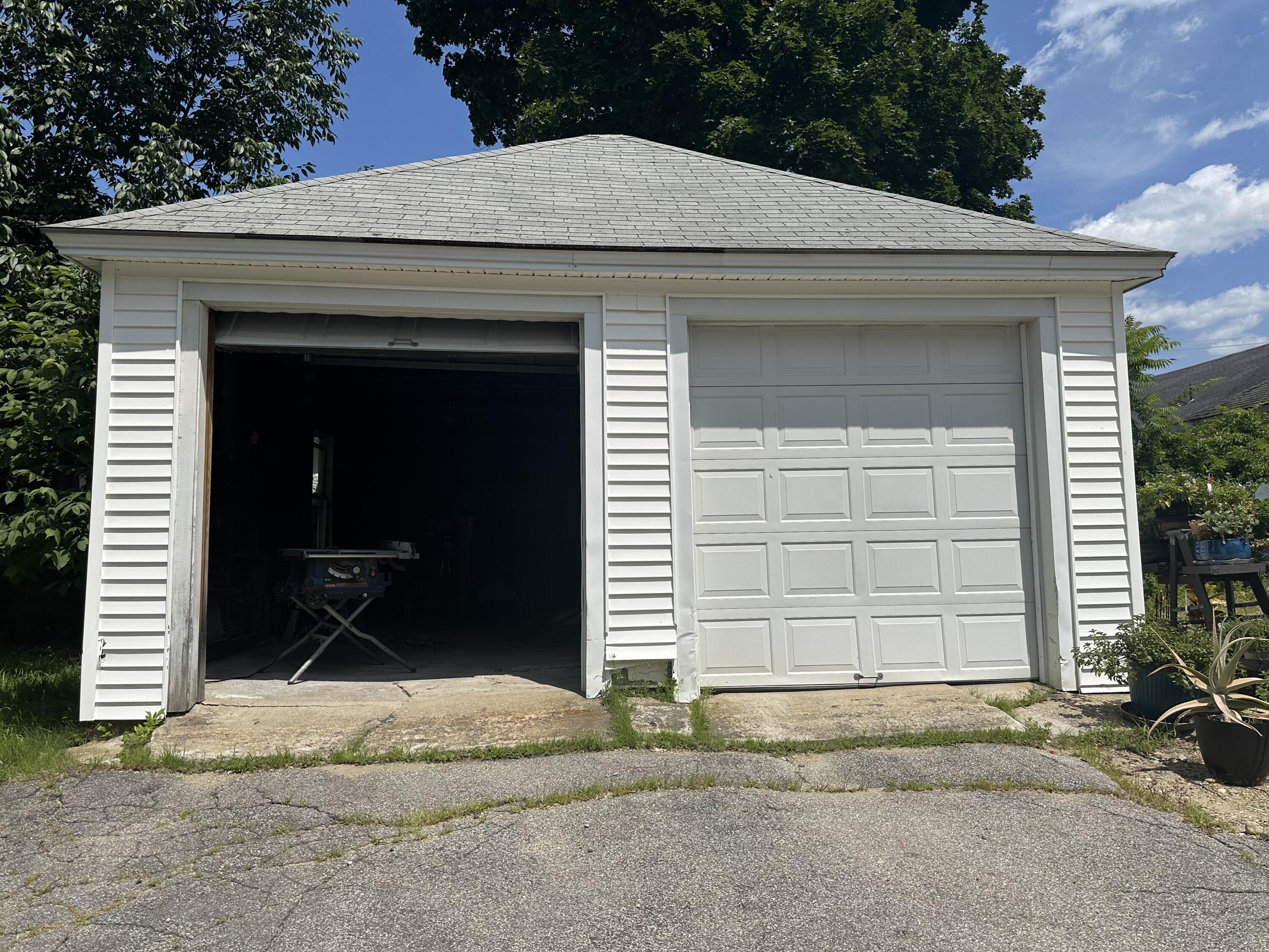 412 Knox Street