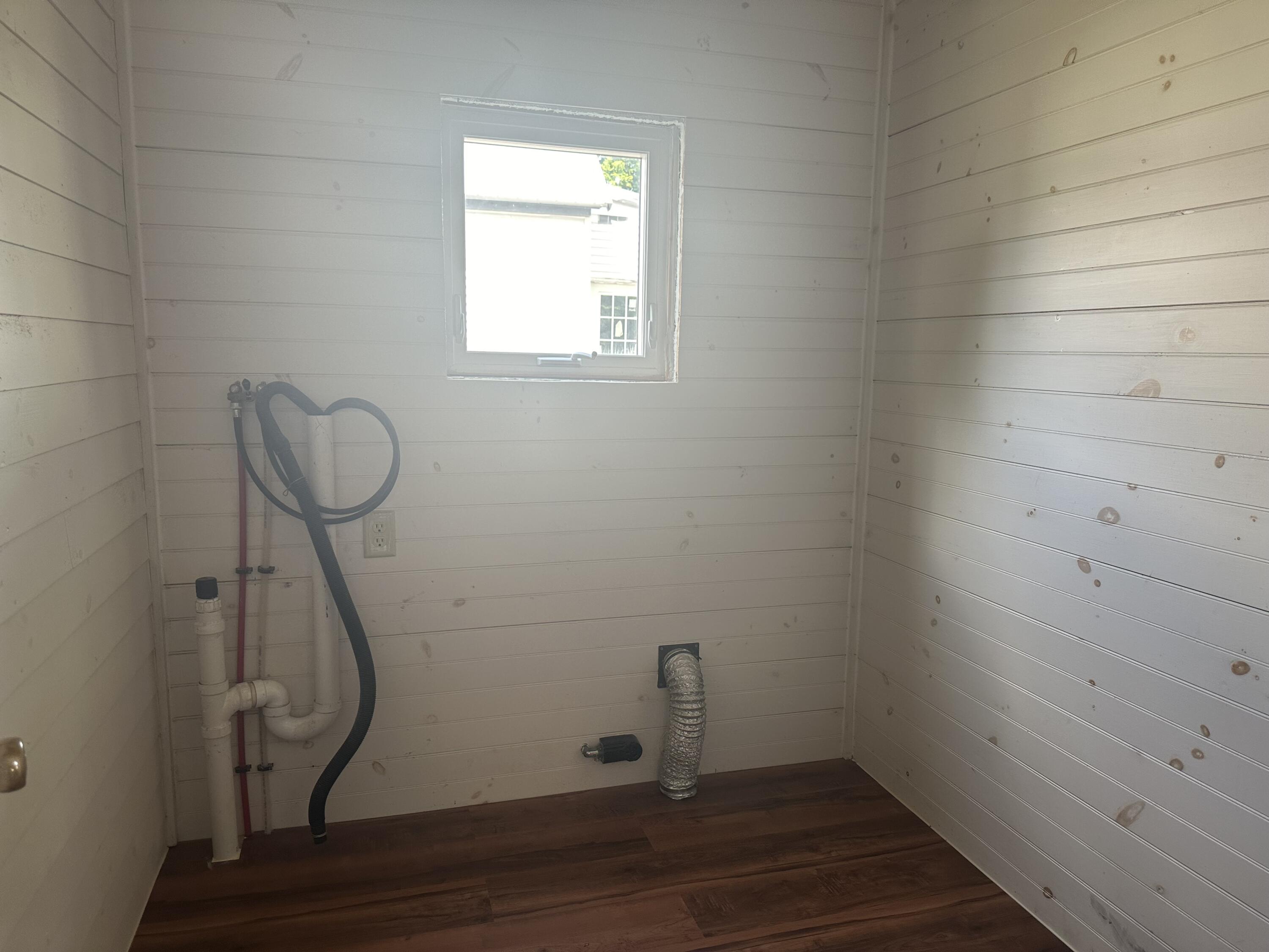 412 Knox Street