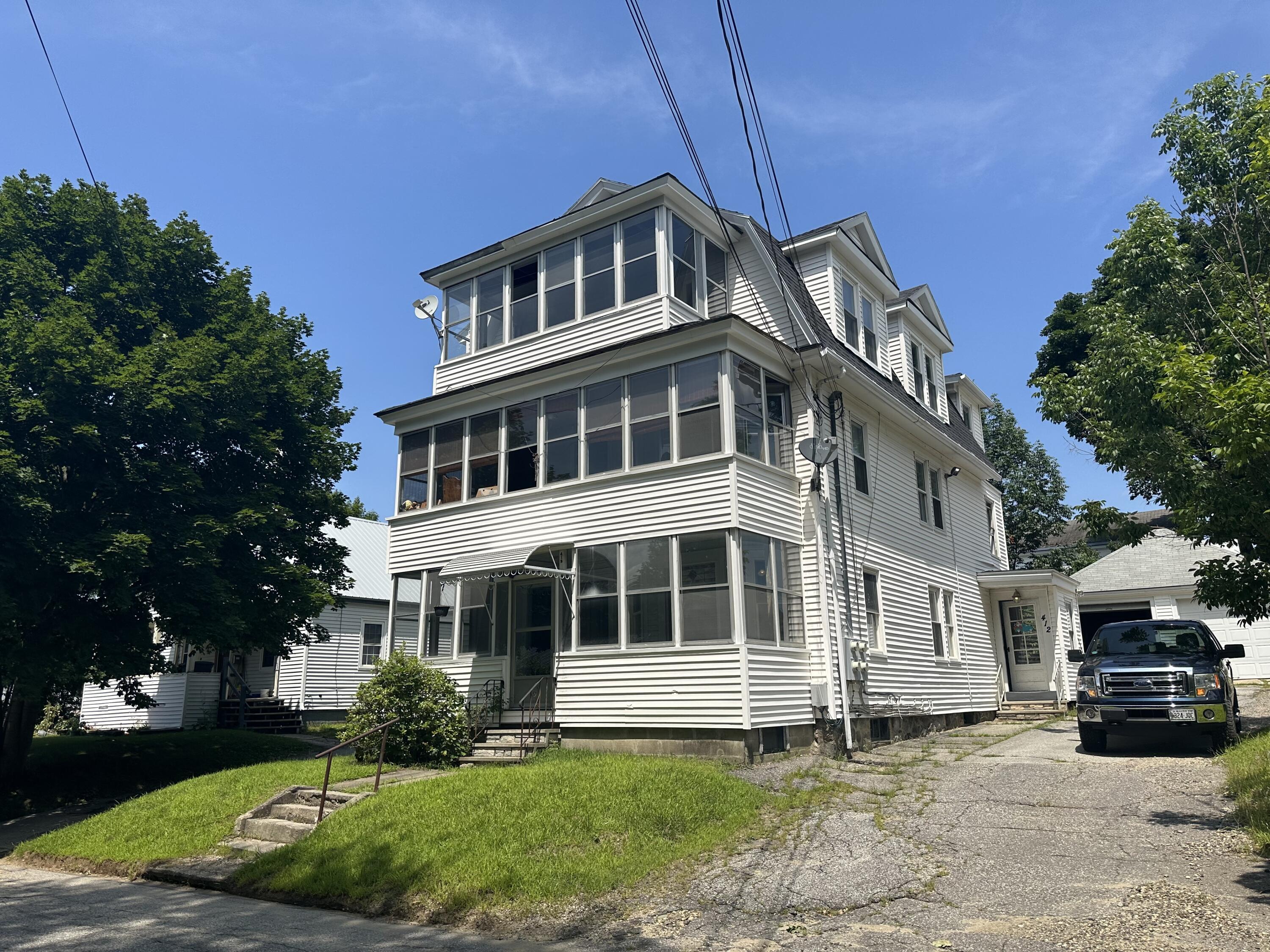 412 Knox Street