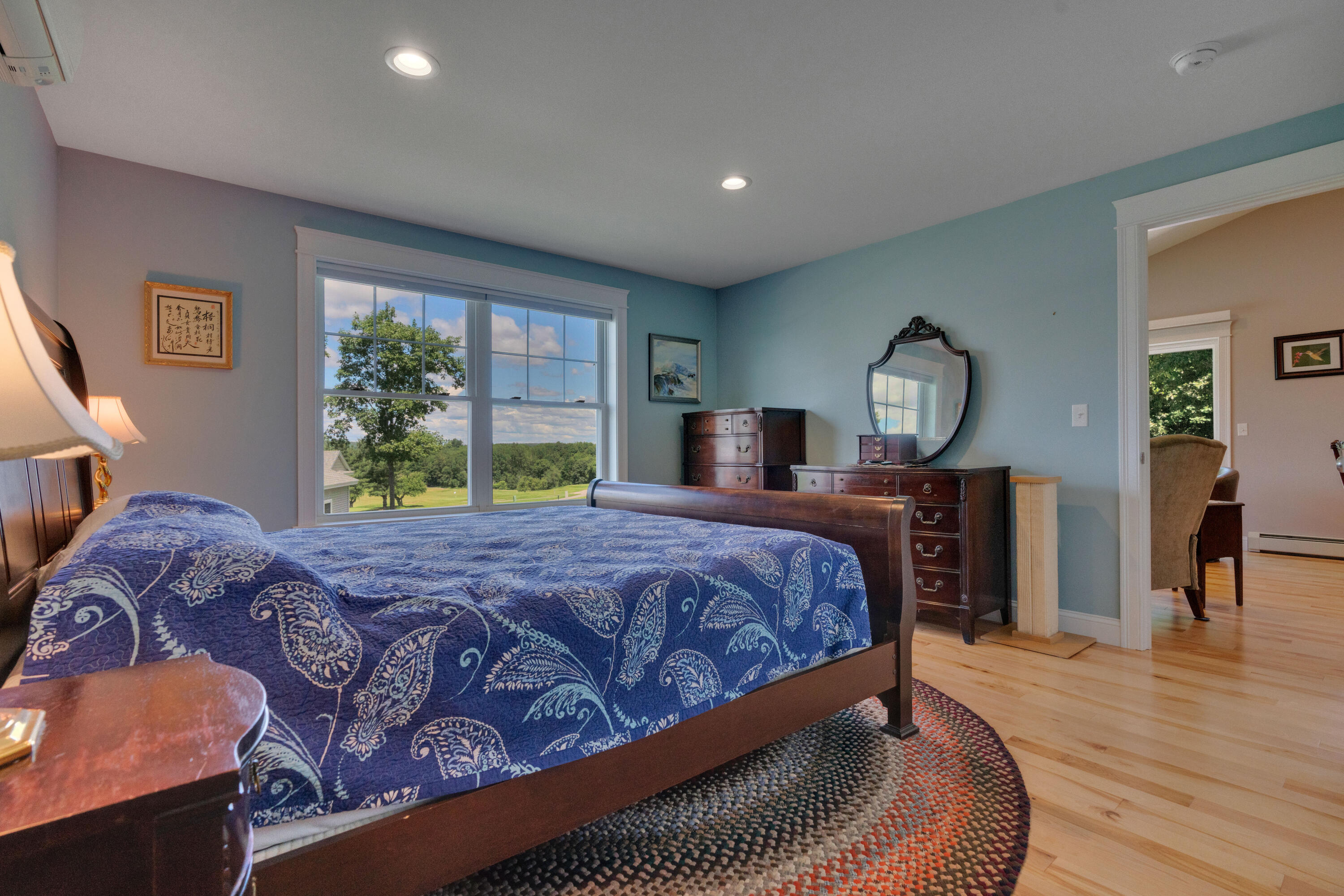 25 Callaway Drive, 25B