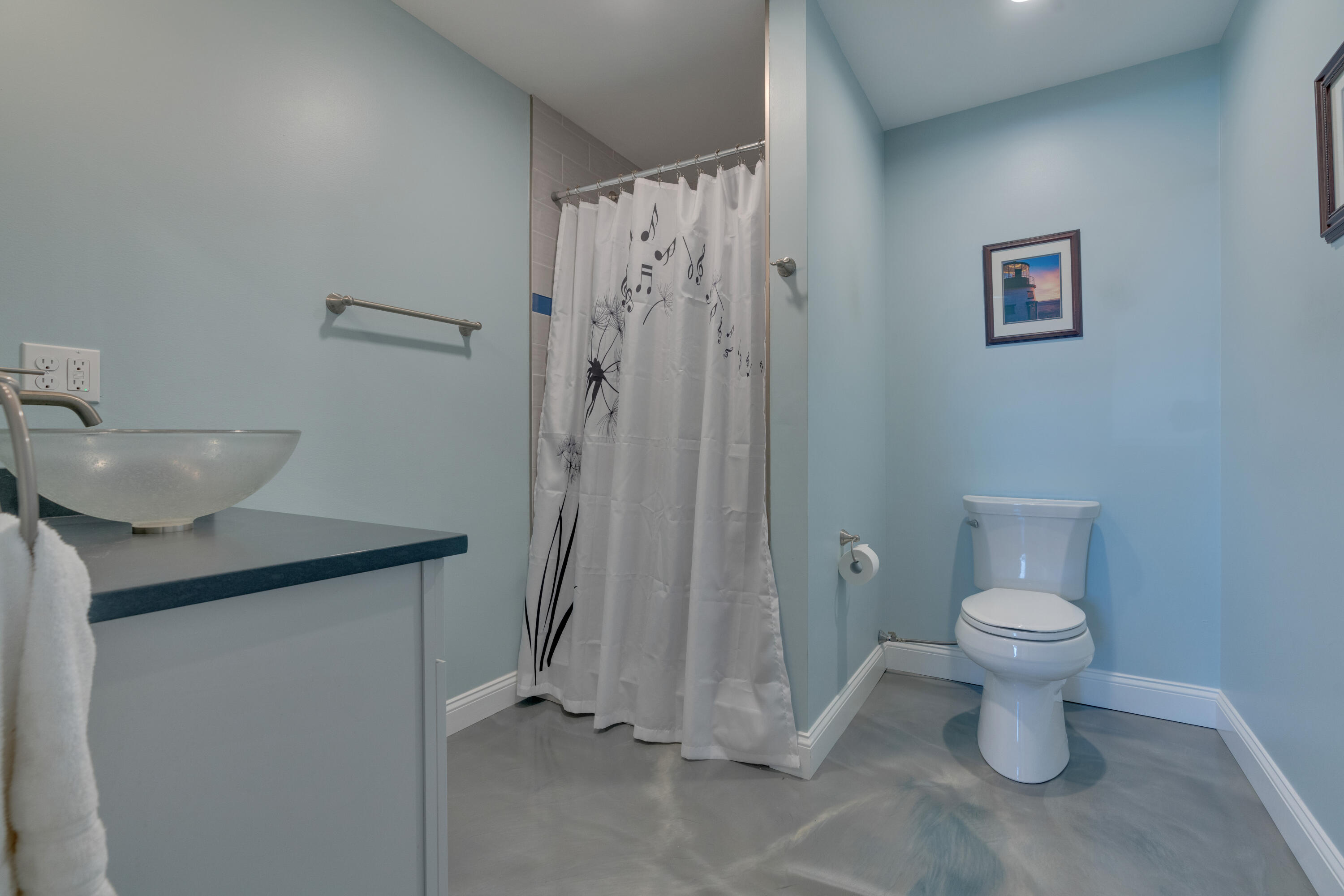 25 Callaway Drive, 25B