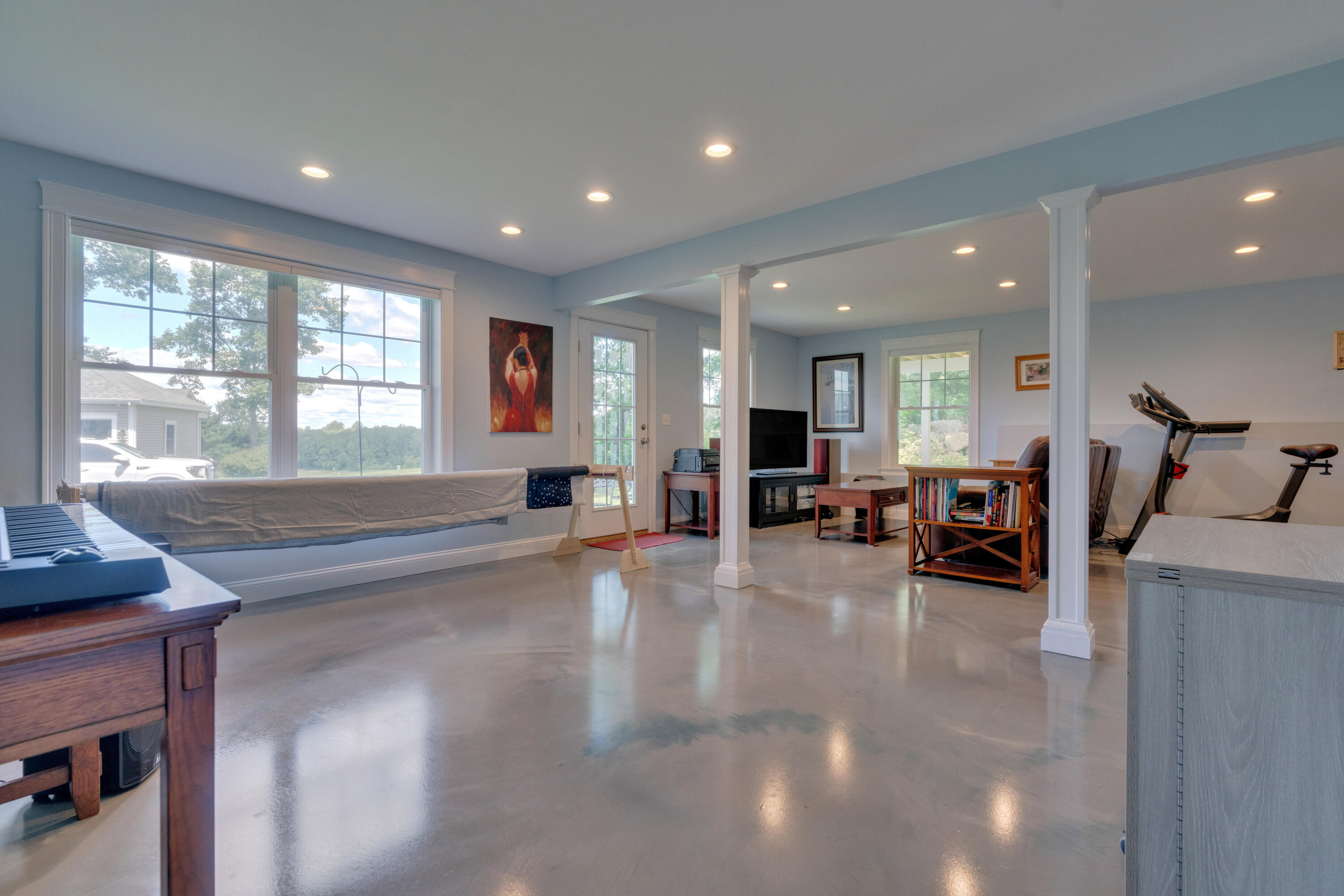 25 Callaway Drive, 25B