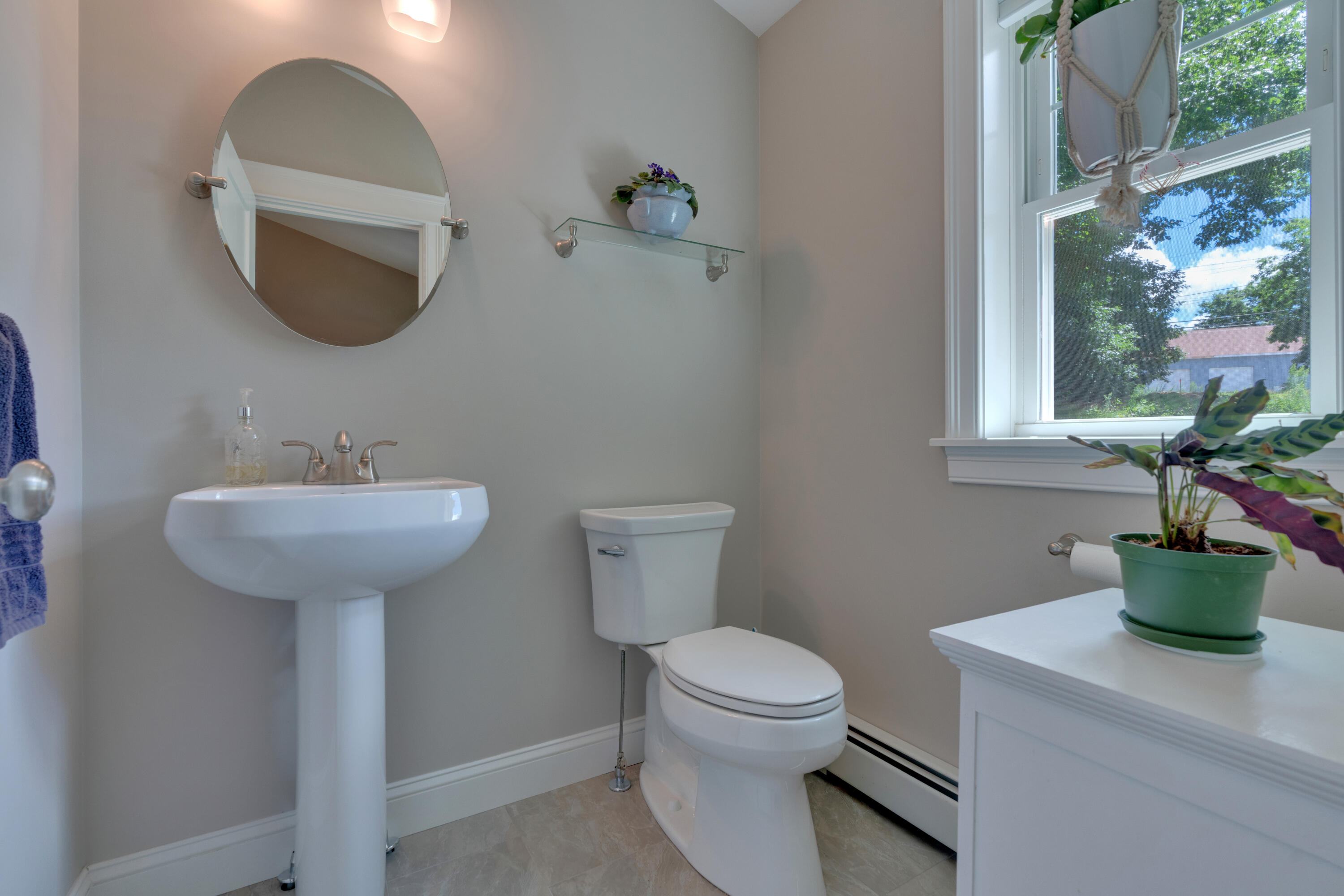 25 Callaway Drive, 25B