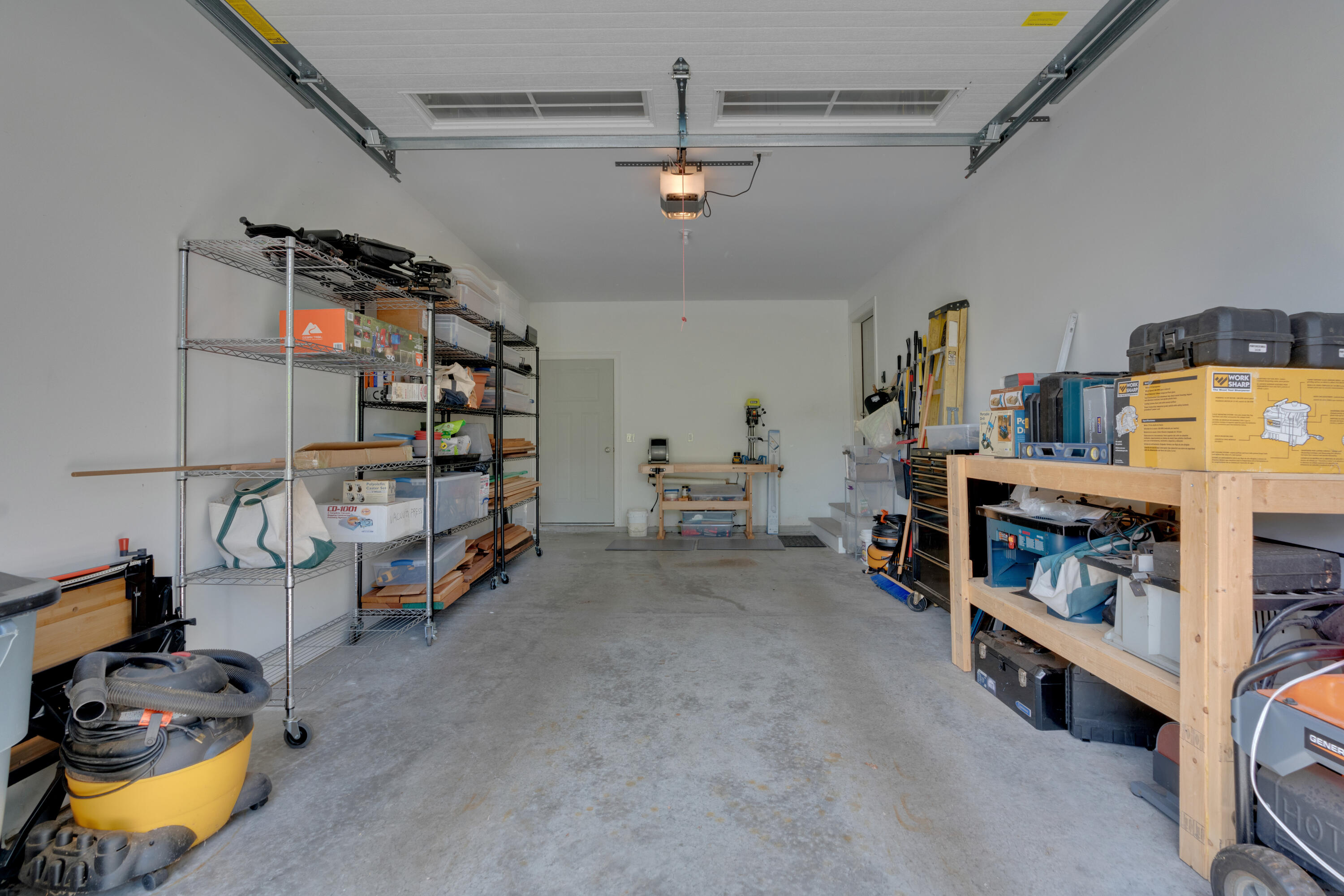 25 Callaway Drive, 25B