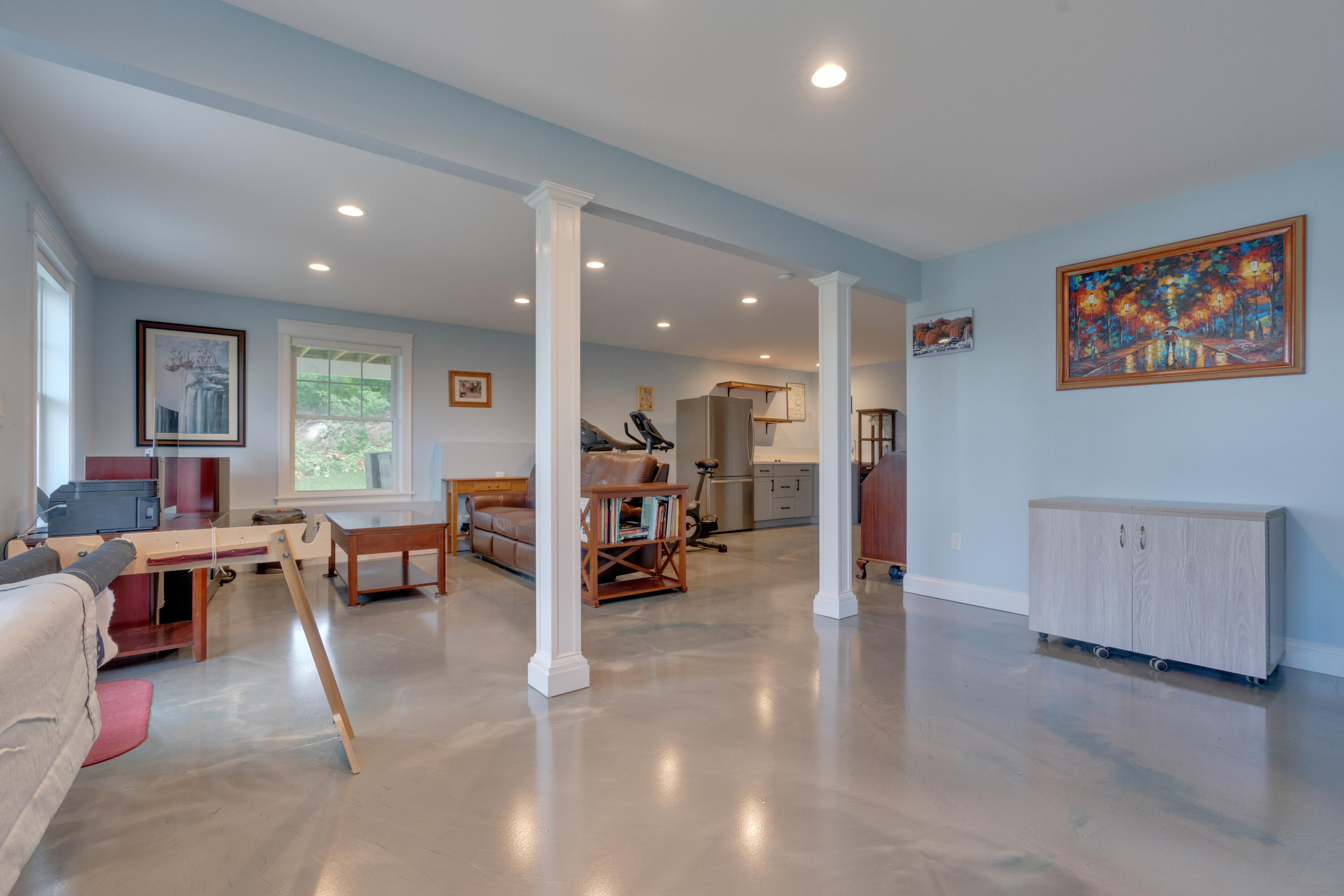 25 Callaway Drive, 25B