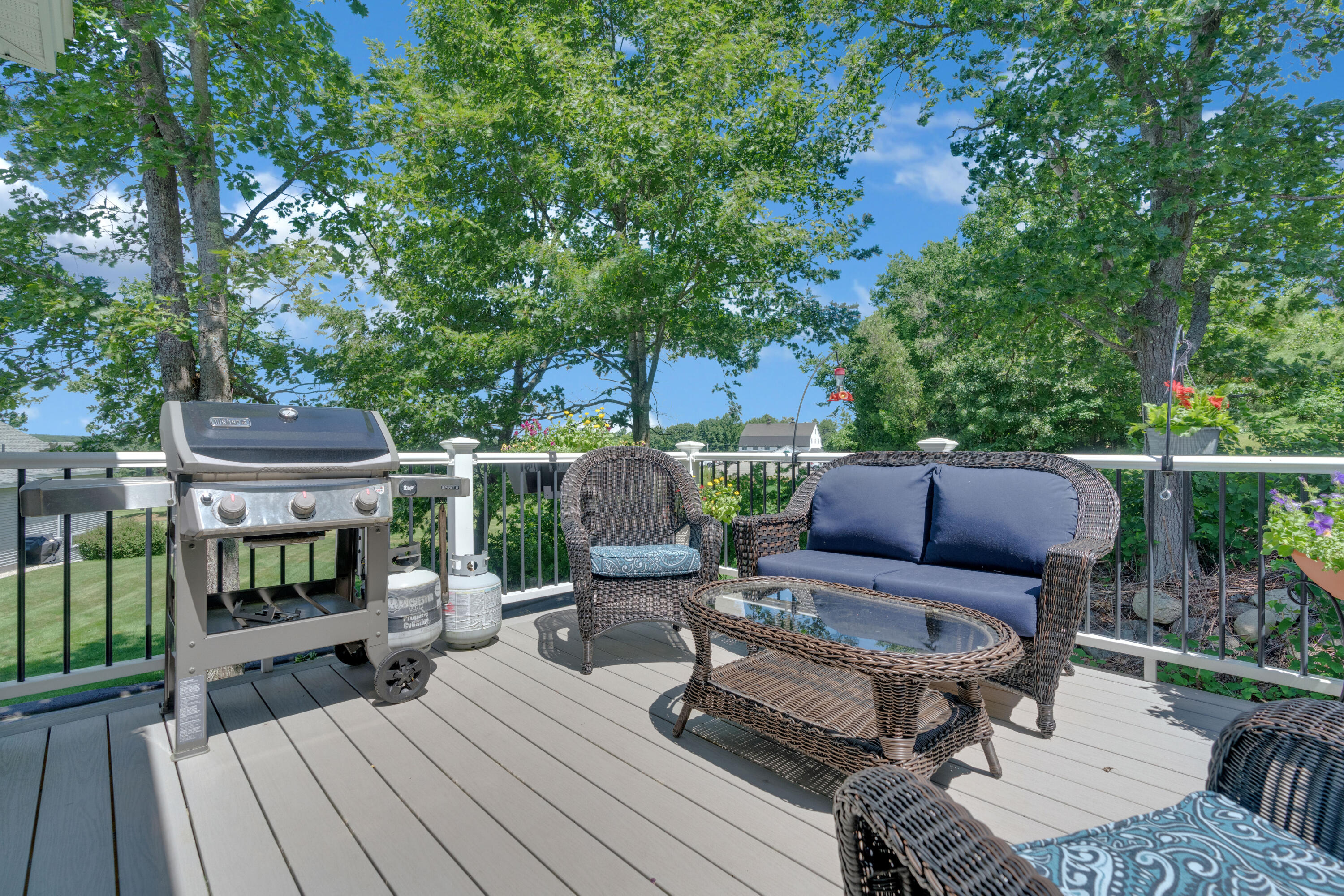 25 Callaway Drive, 25B