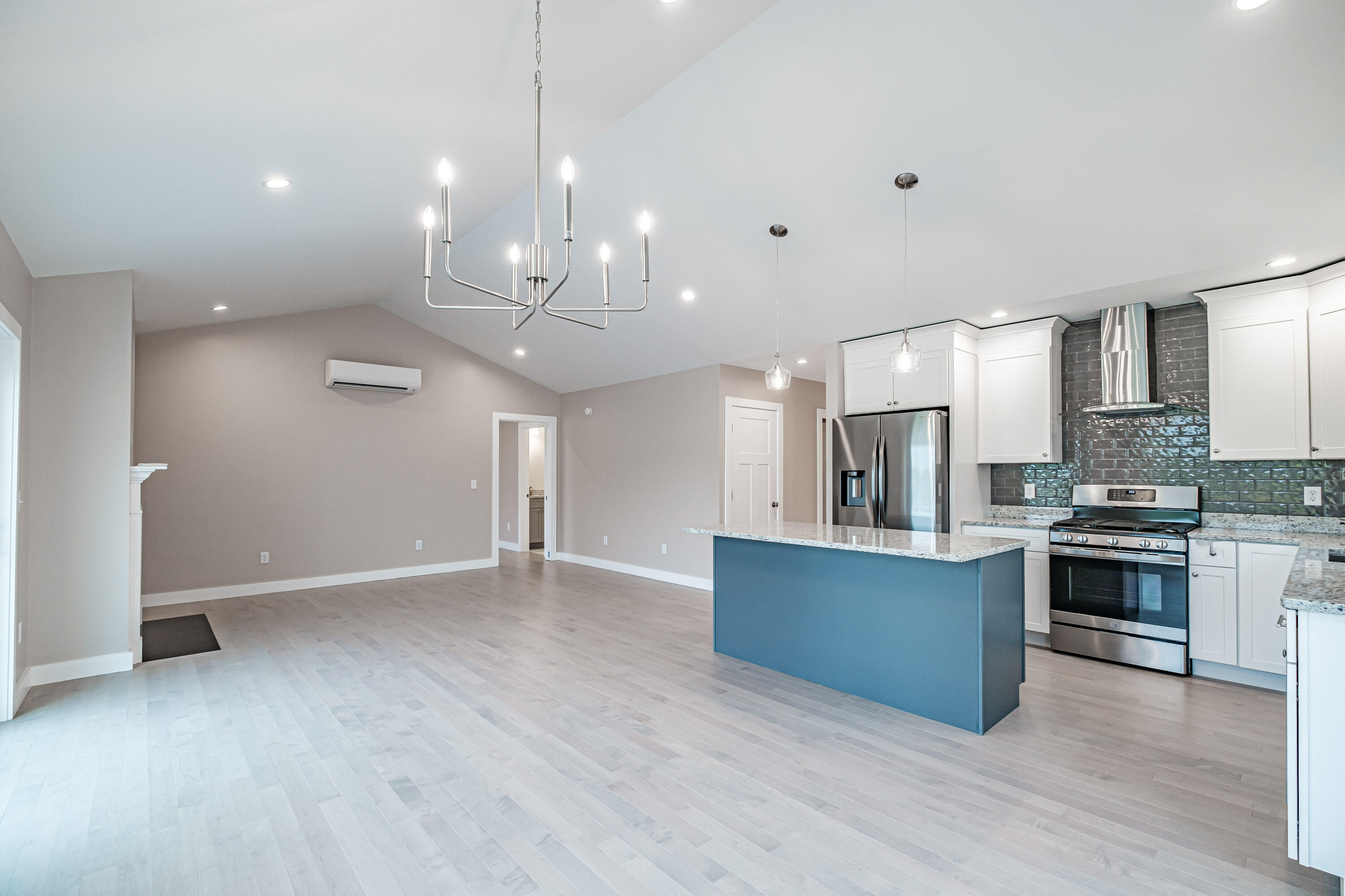 130 Brooks Edge Farm Road, 77