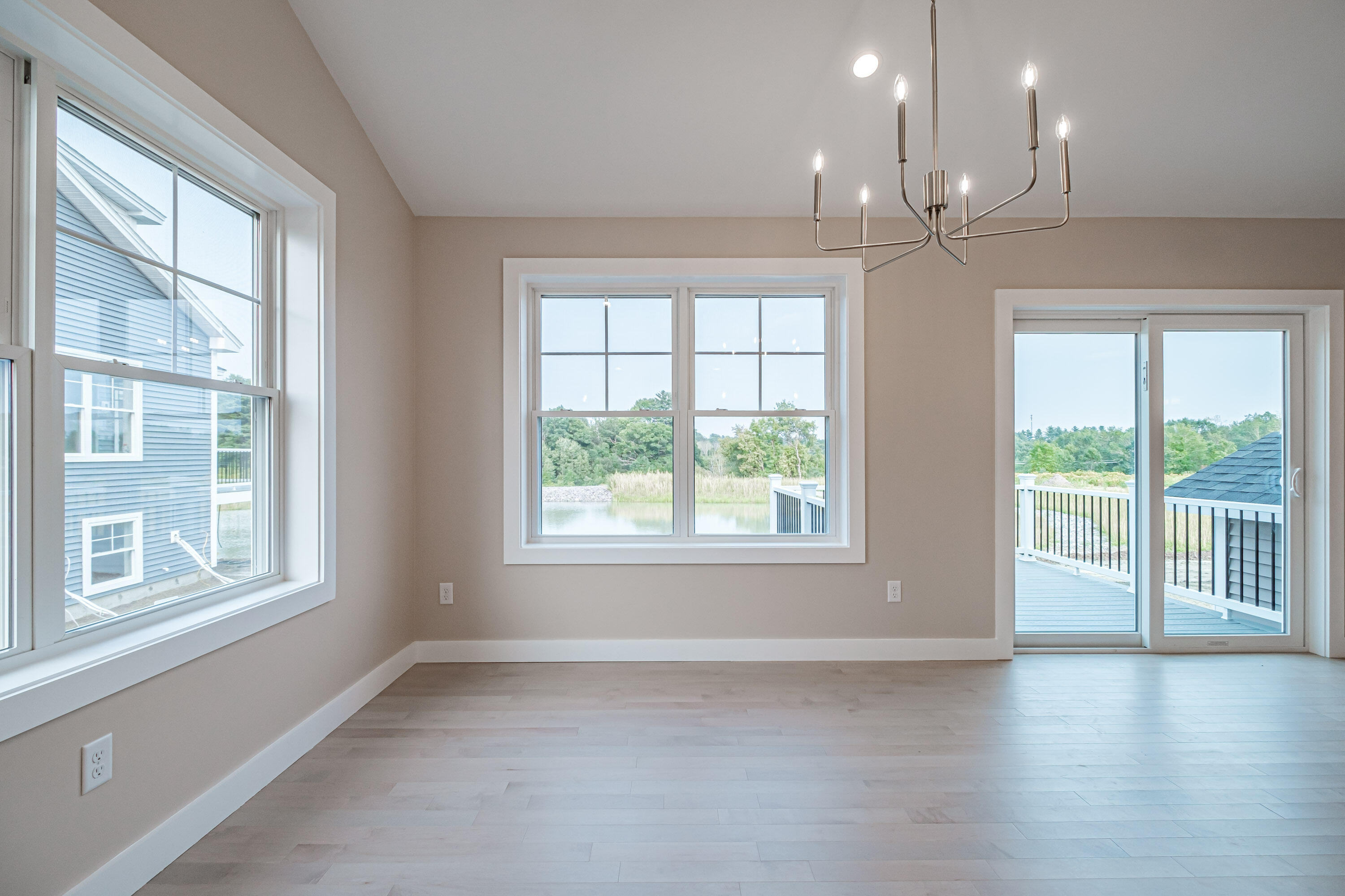 130 Brooks Edge Farm Road, 77