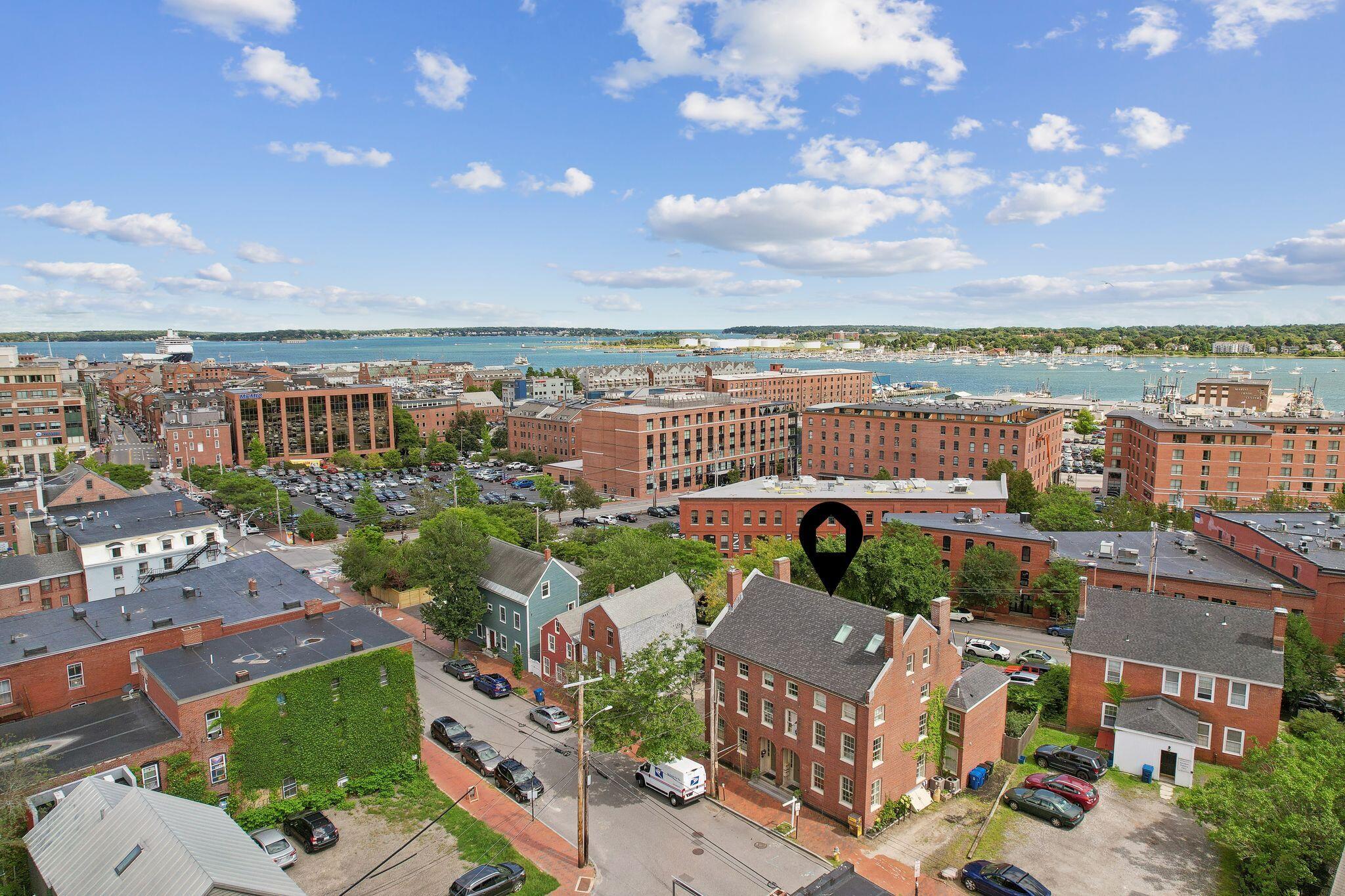 32 Pleasant Street, 2