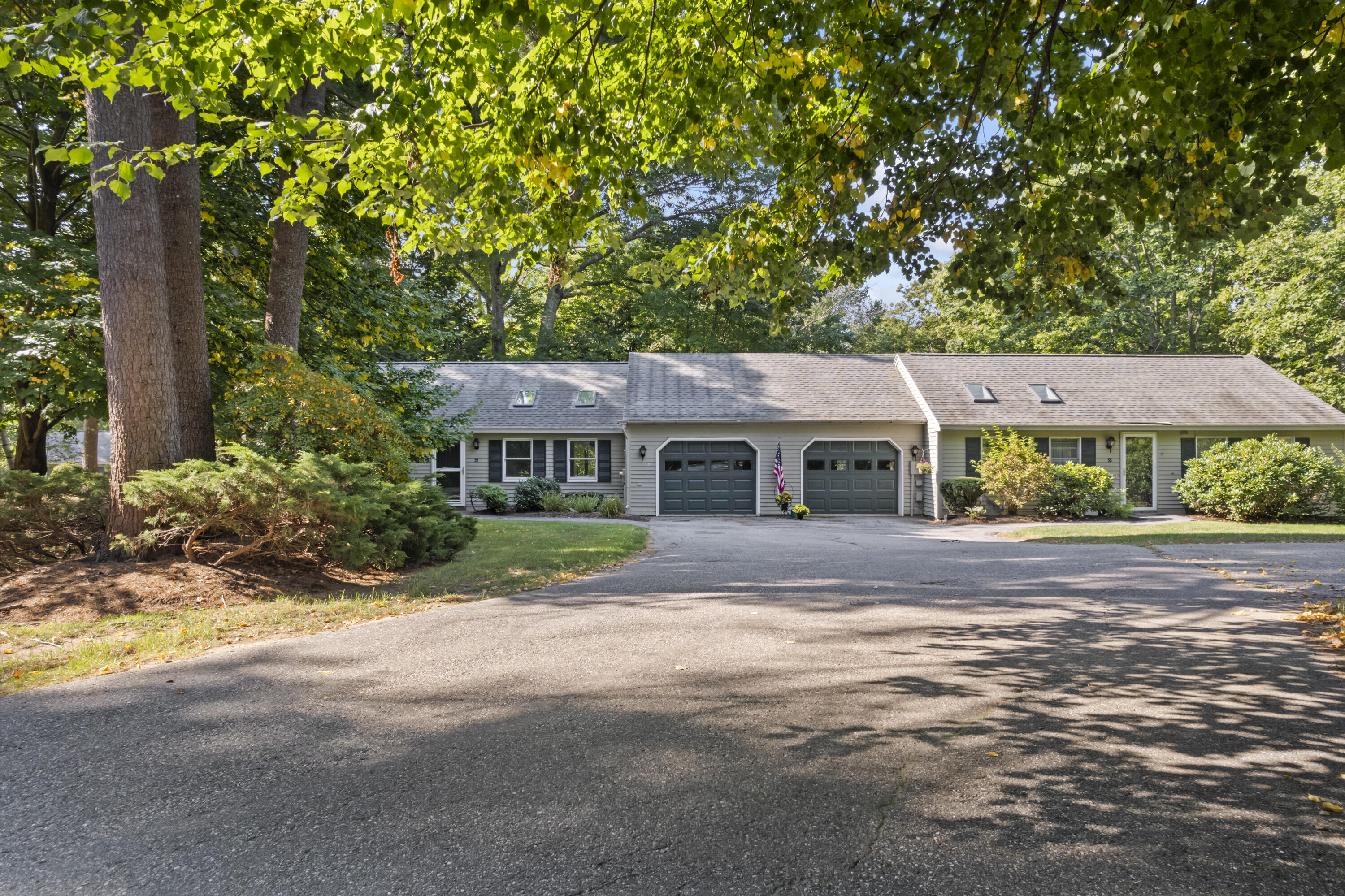59 Gail Lane, 59