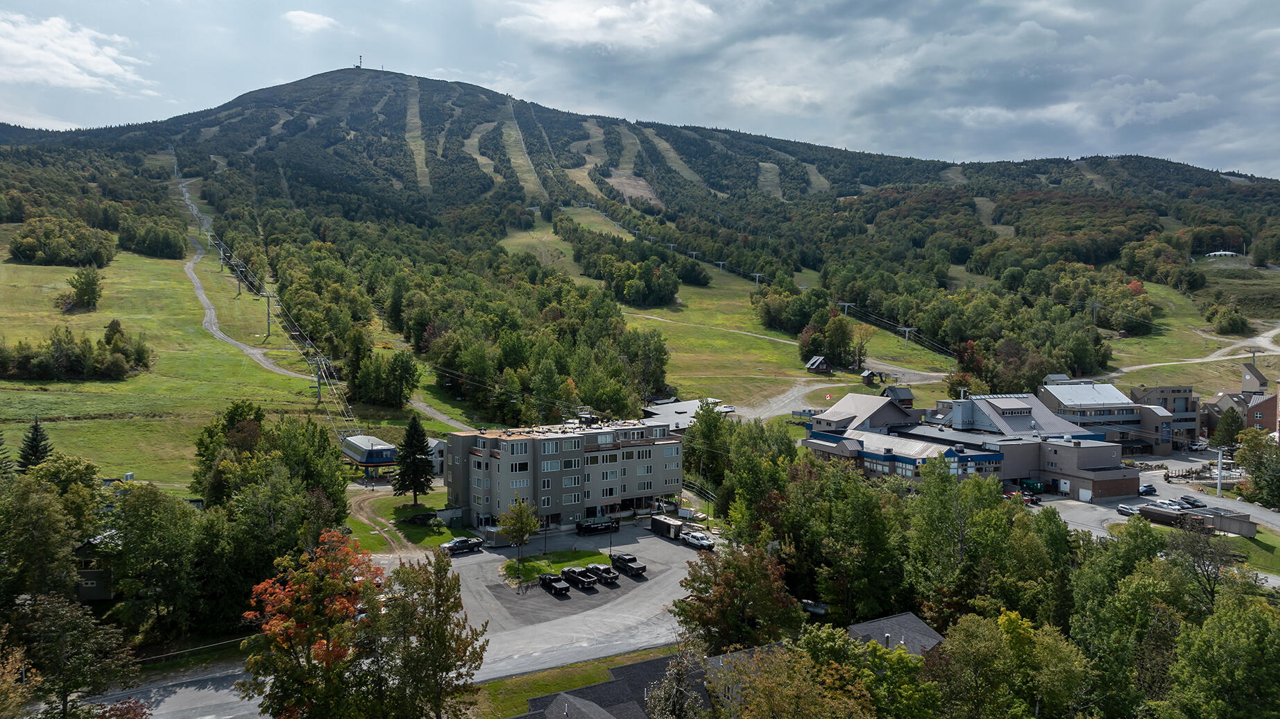 2207 Adams Mountain Road, 2207