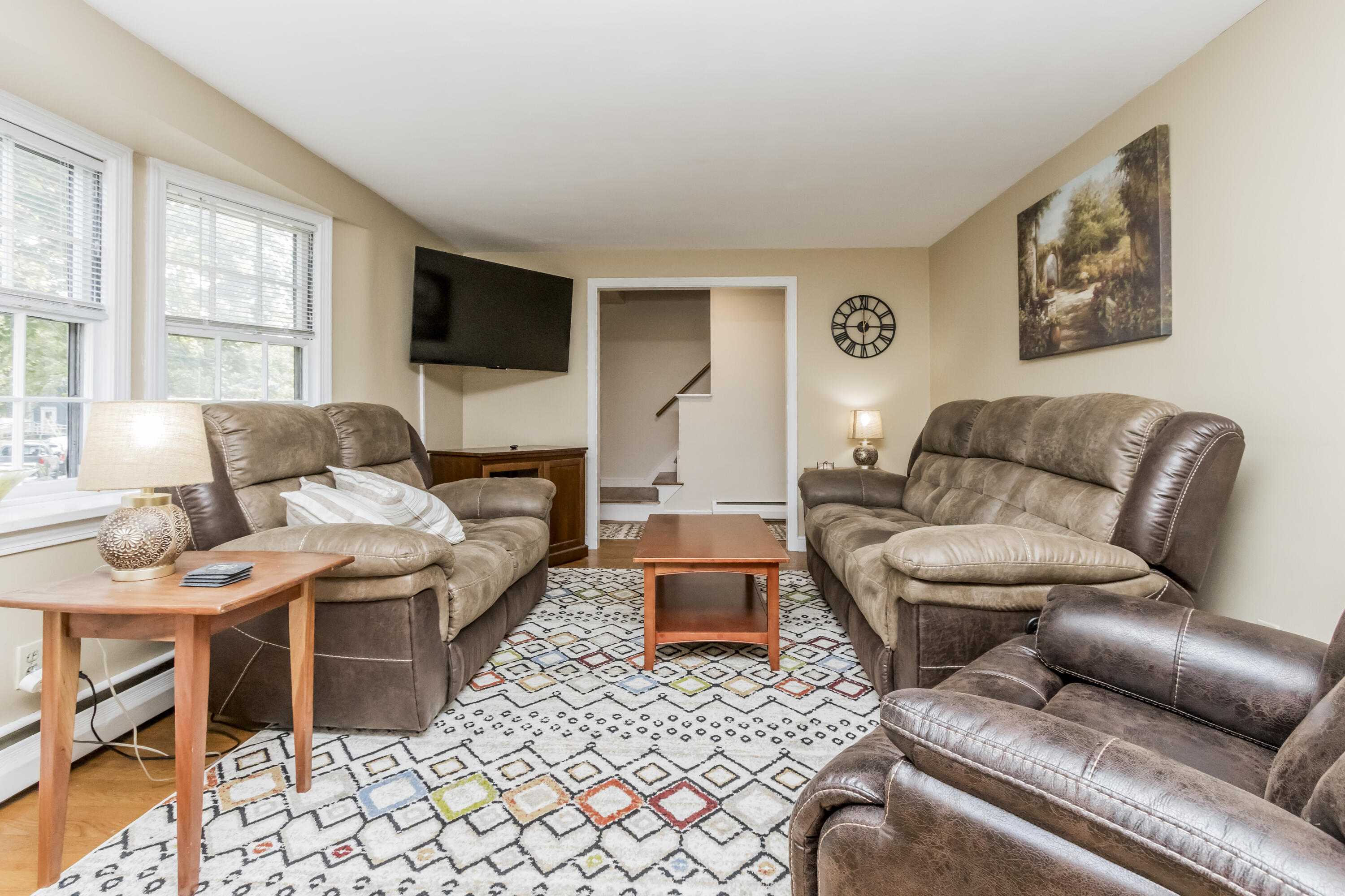 60 Alden Circle