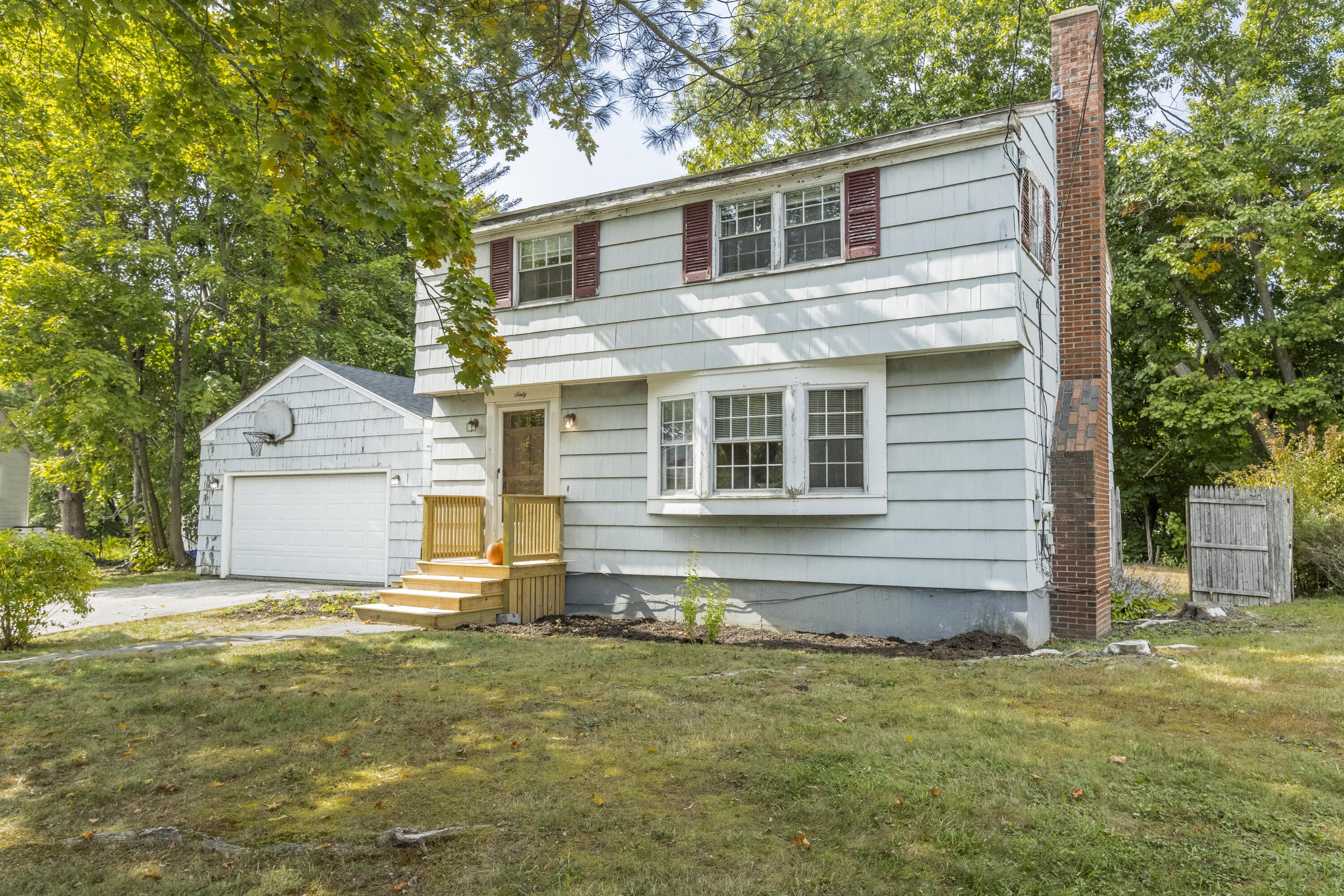 60 Alden Circle