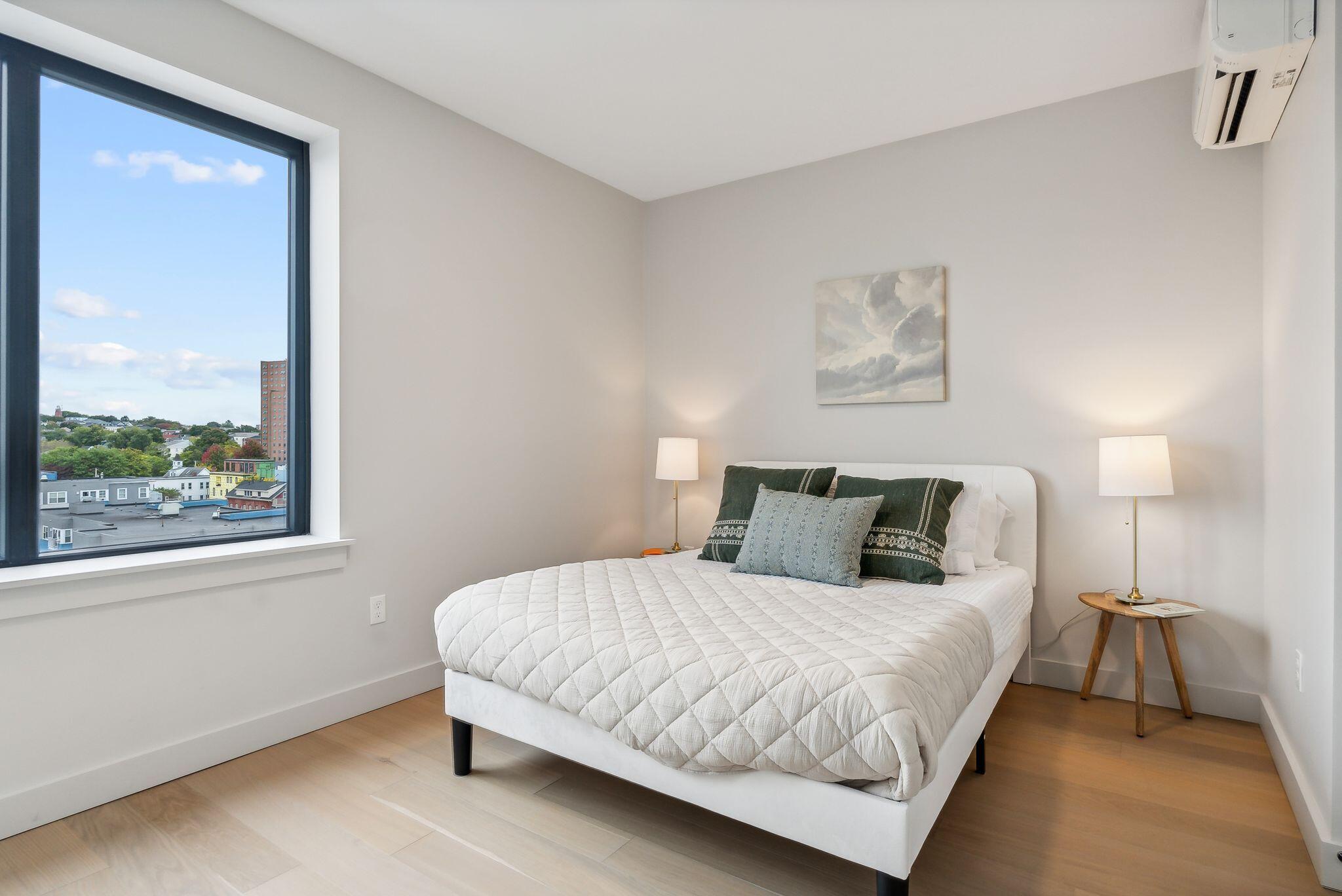 75 Chestnut Street, 707