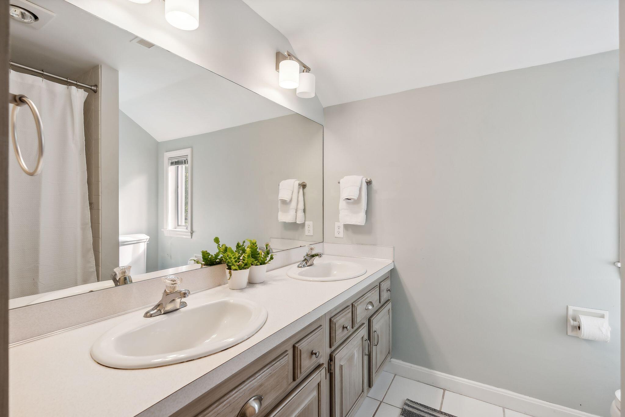 2 Masefield Terrace