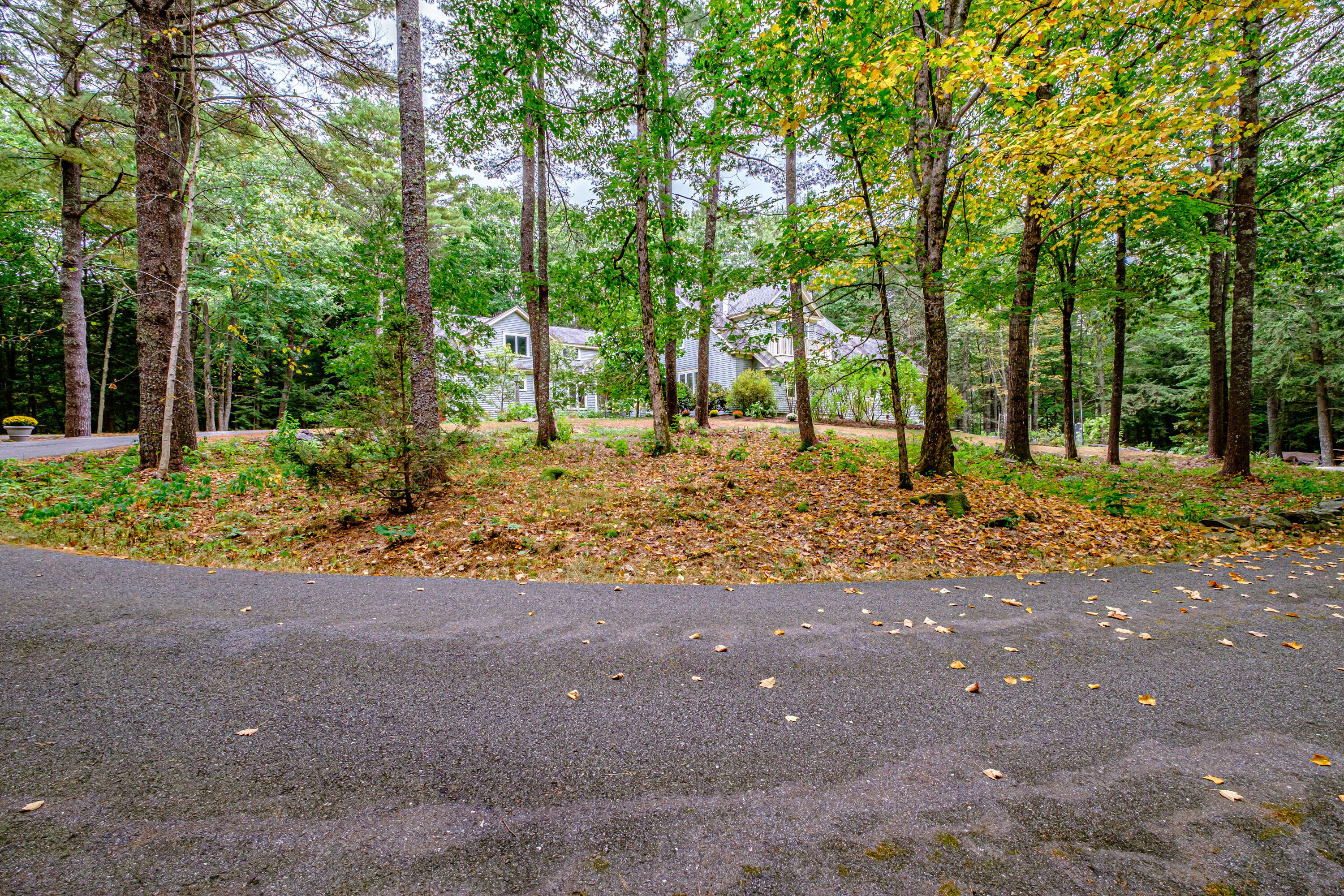 3 Dunham Pond Lane