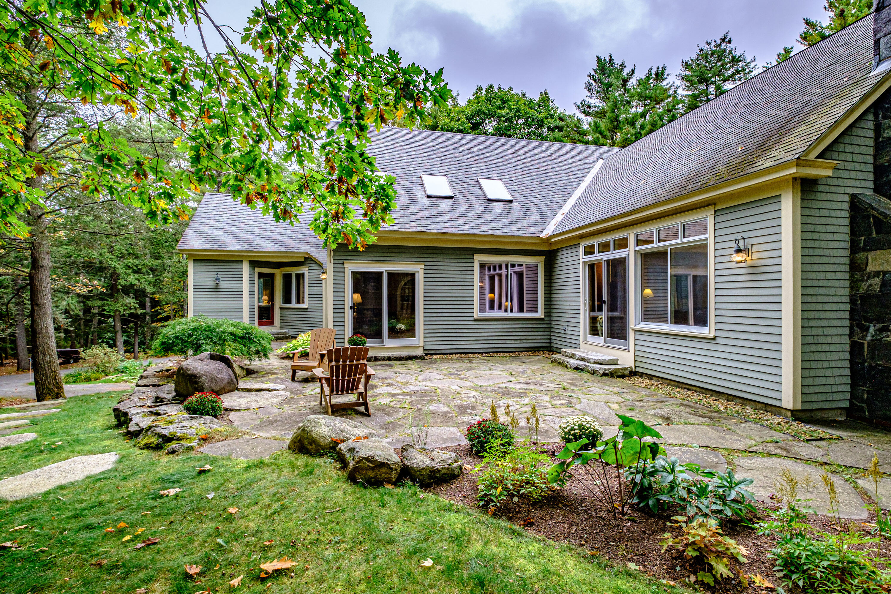 3 Dunham Pond Lane