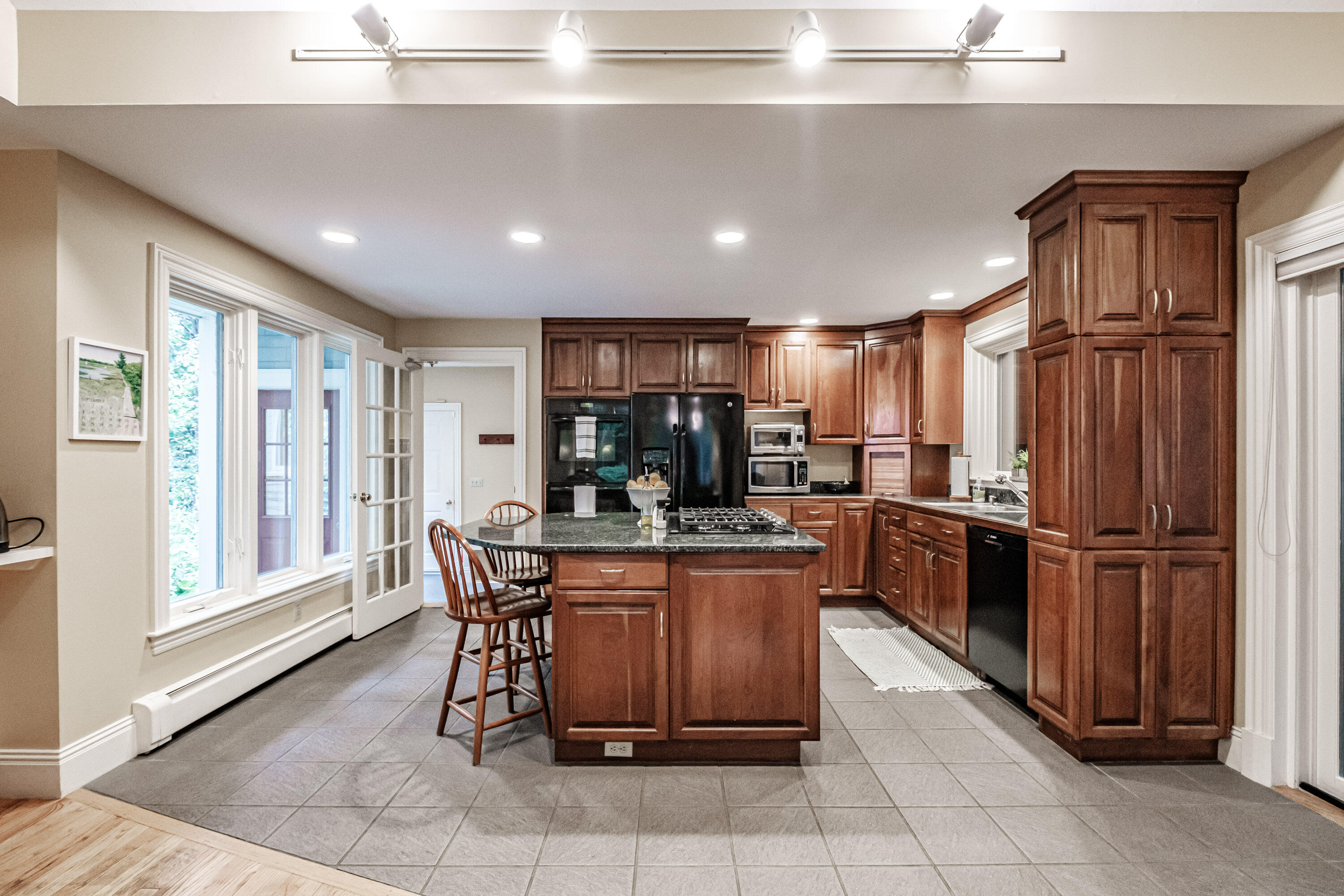 3 Dunham Pond Lane