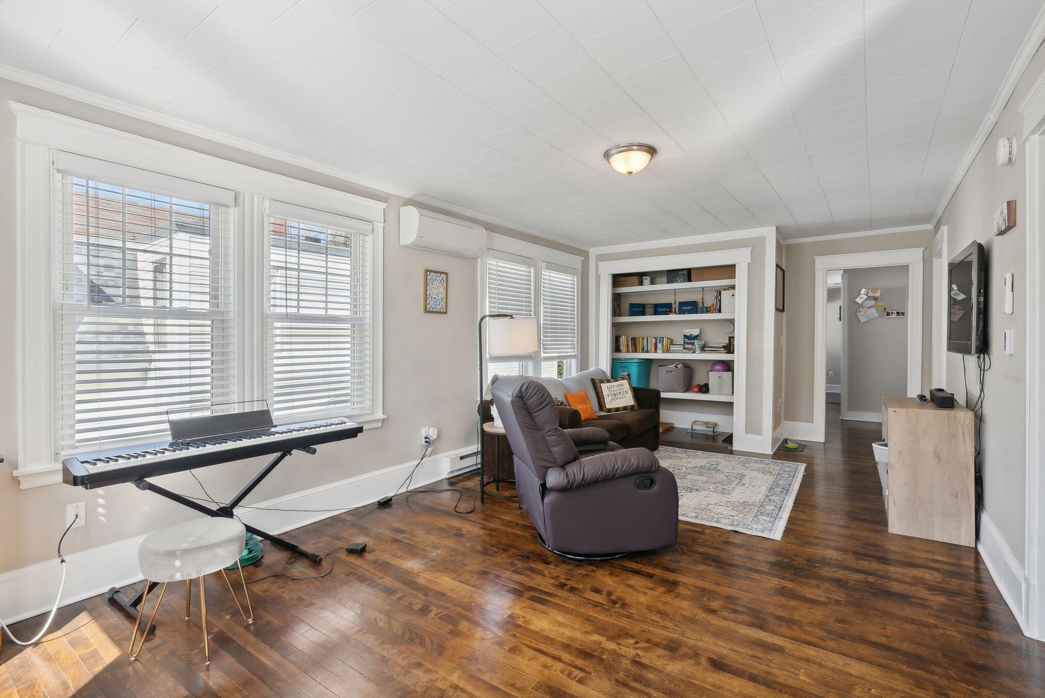 167 Pleasant Street