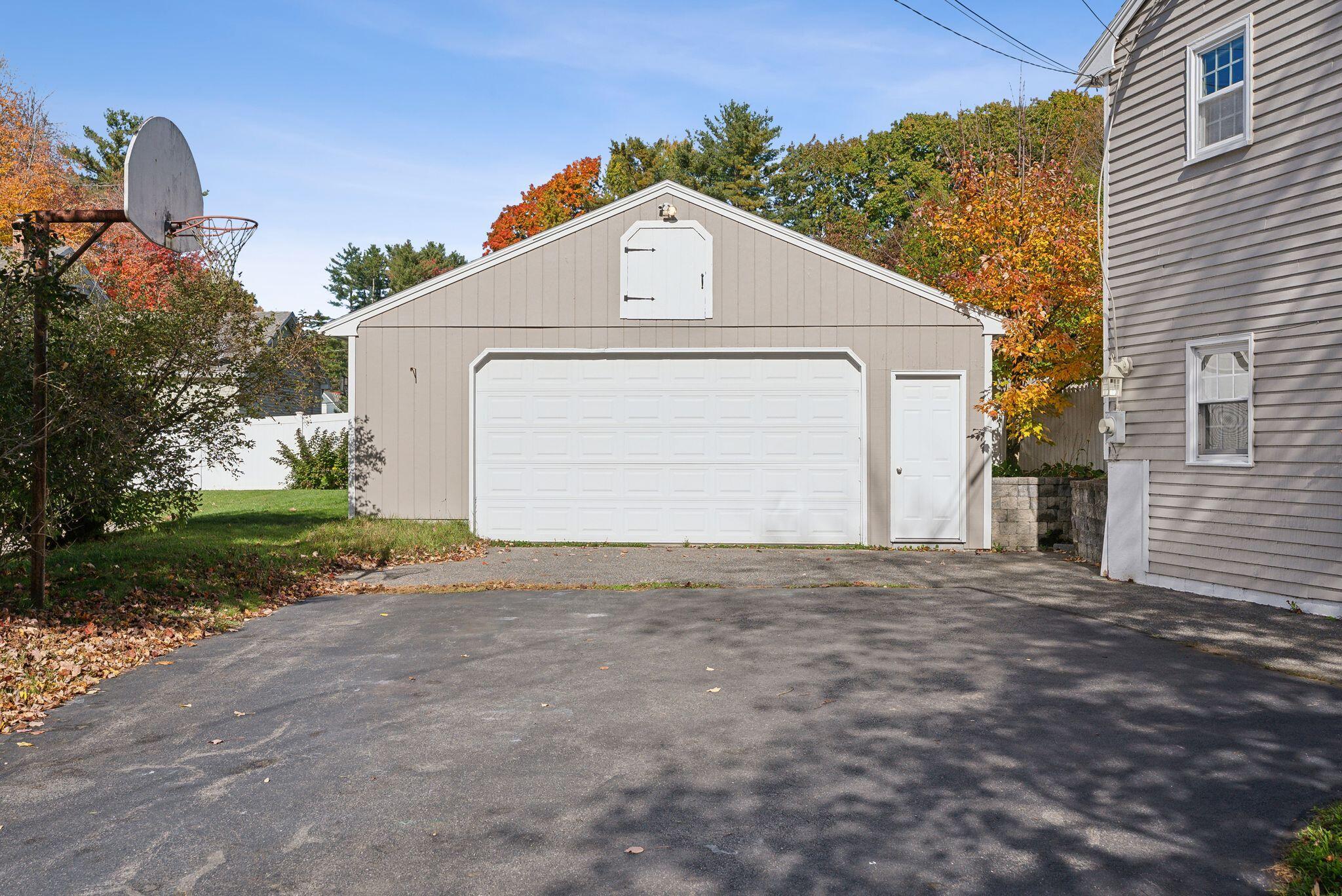 3 Plymouth Drive