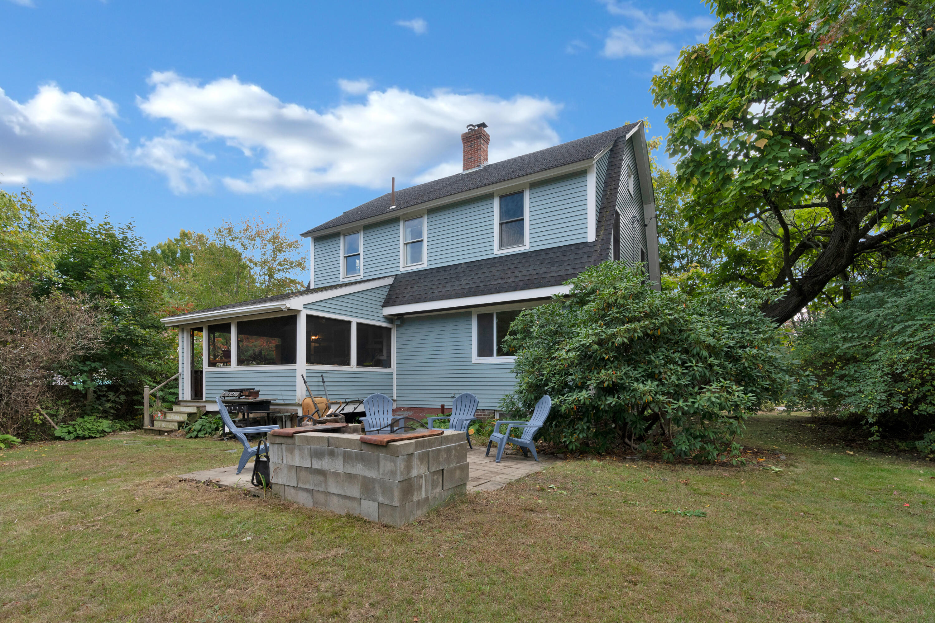 13 Sunset Road
