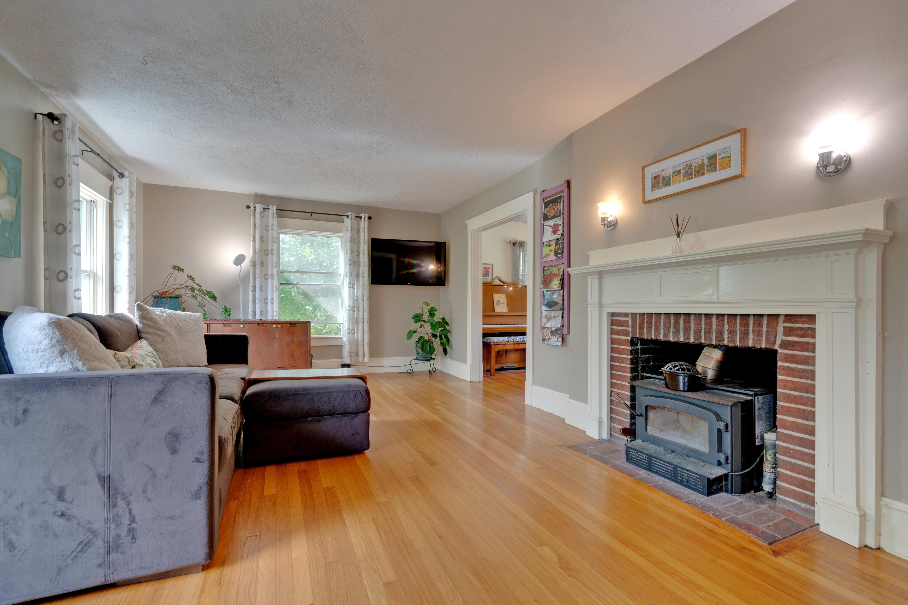 13 Sunset Road