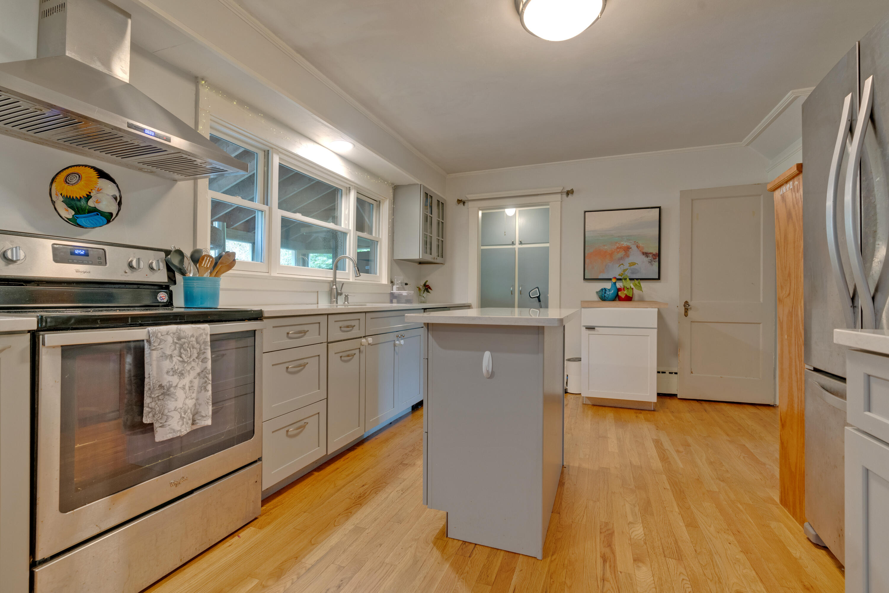 13 Sunset Road