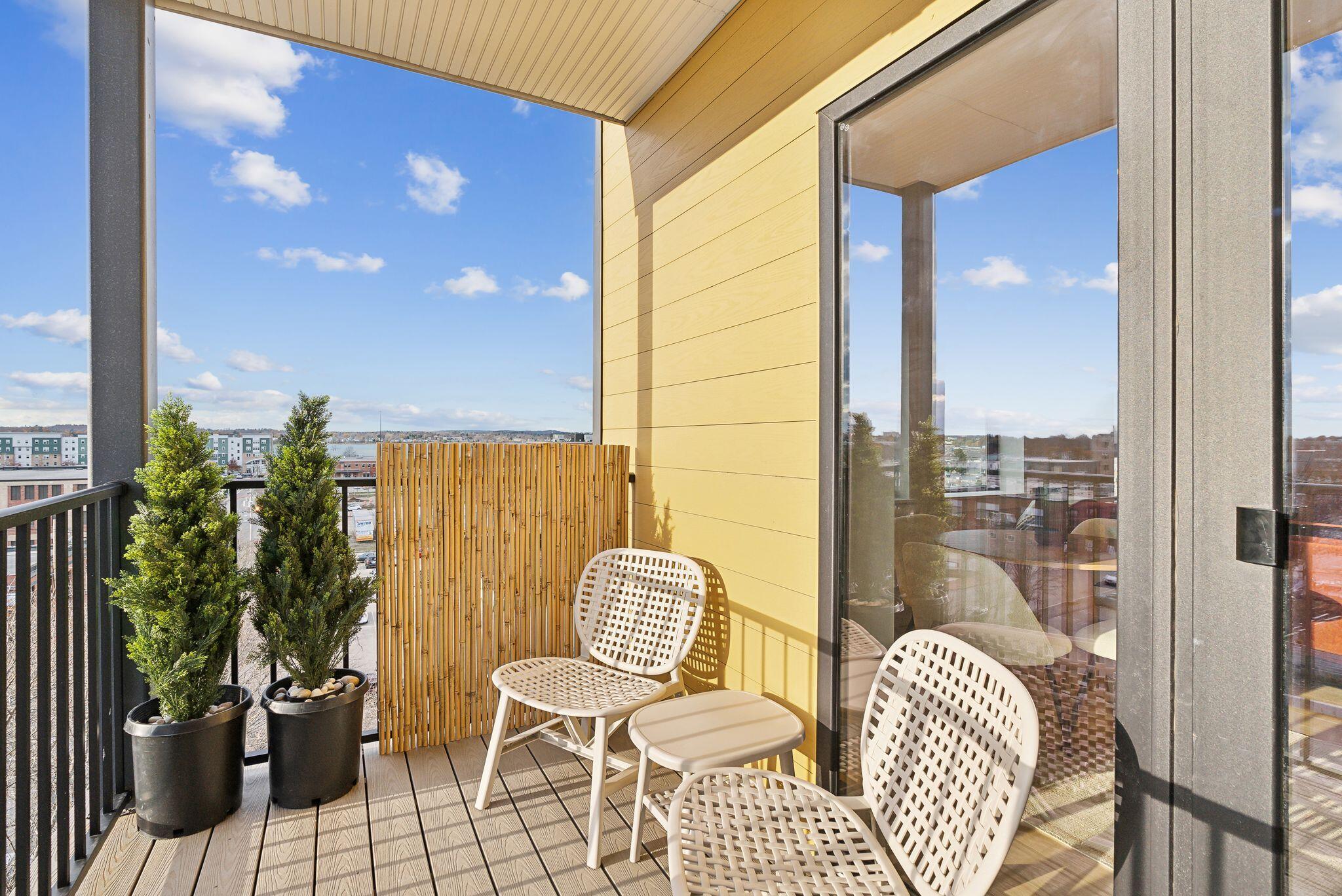 75 Chestnut Street, 506
