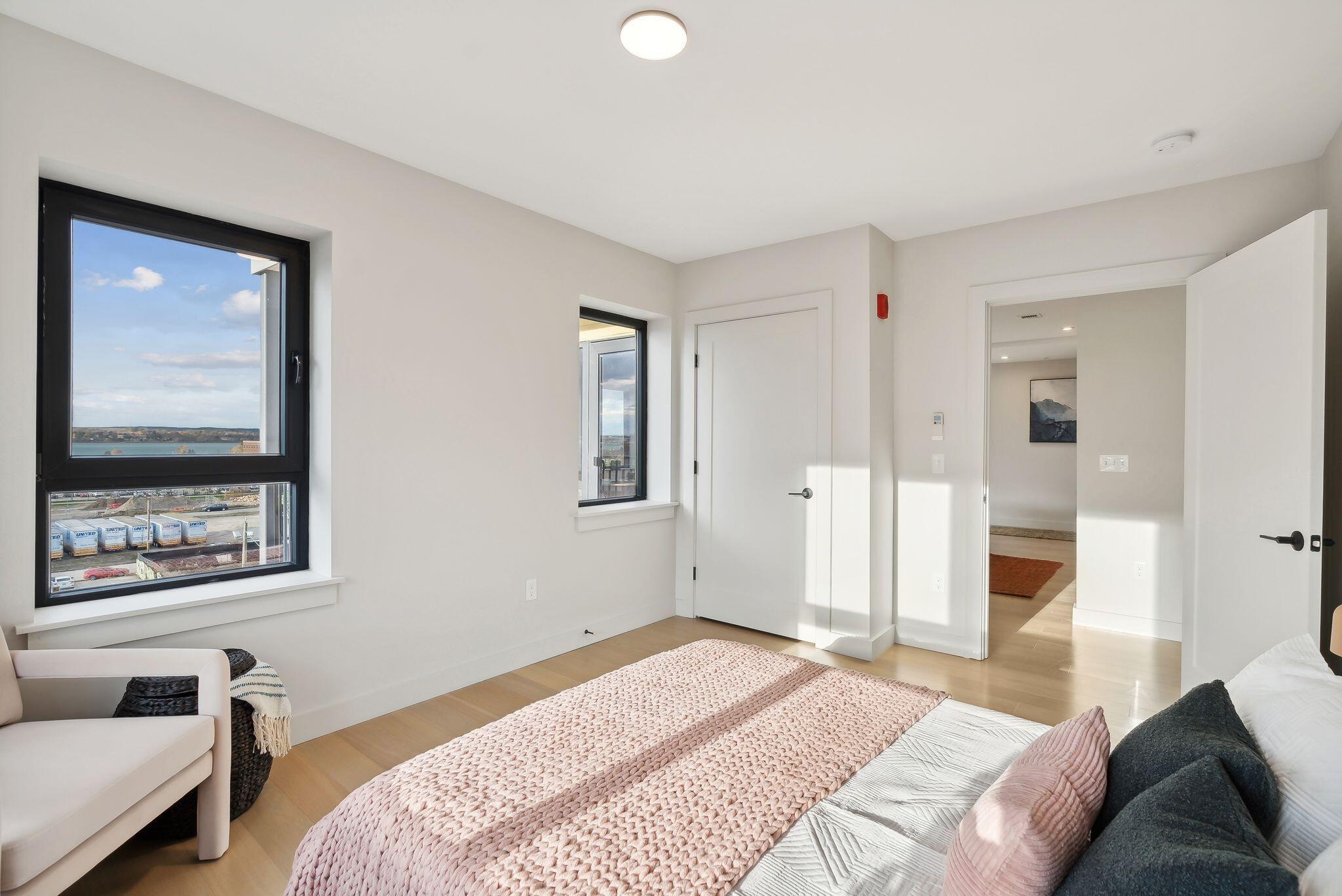 75 Chestnut Street, 506