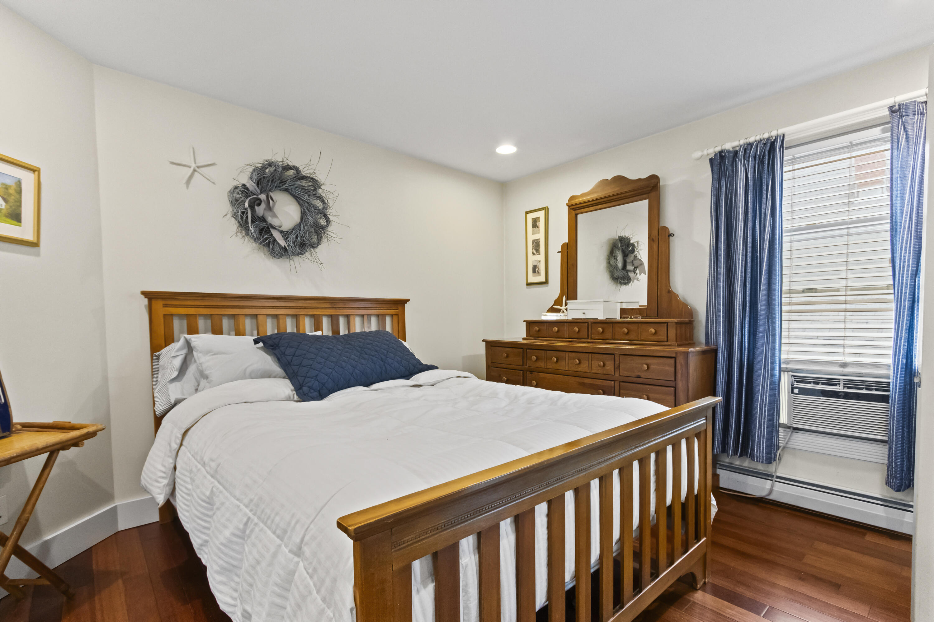 15 Anderson Street, 3
