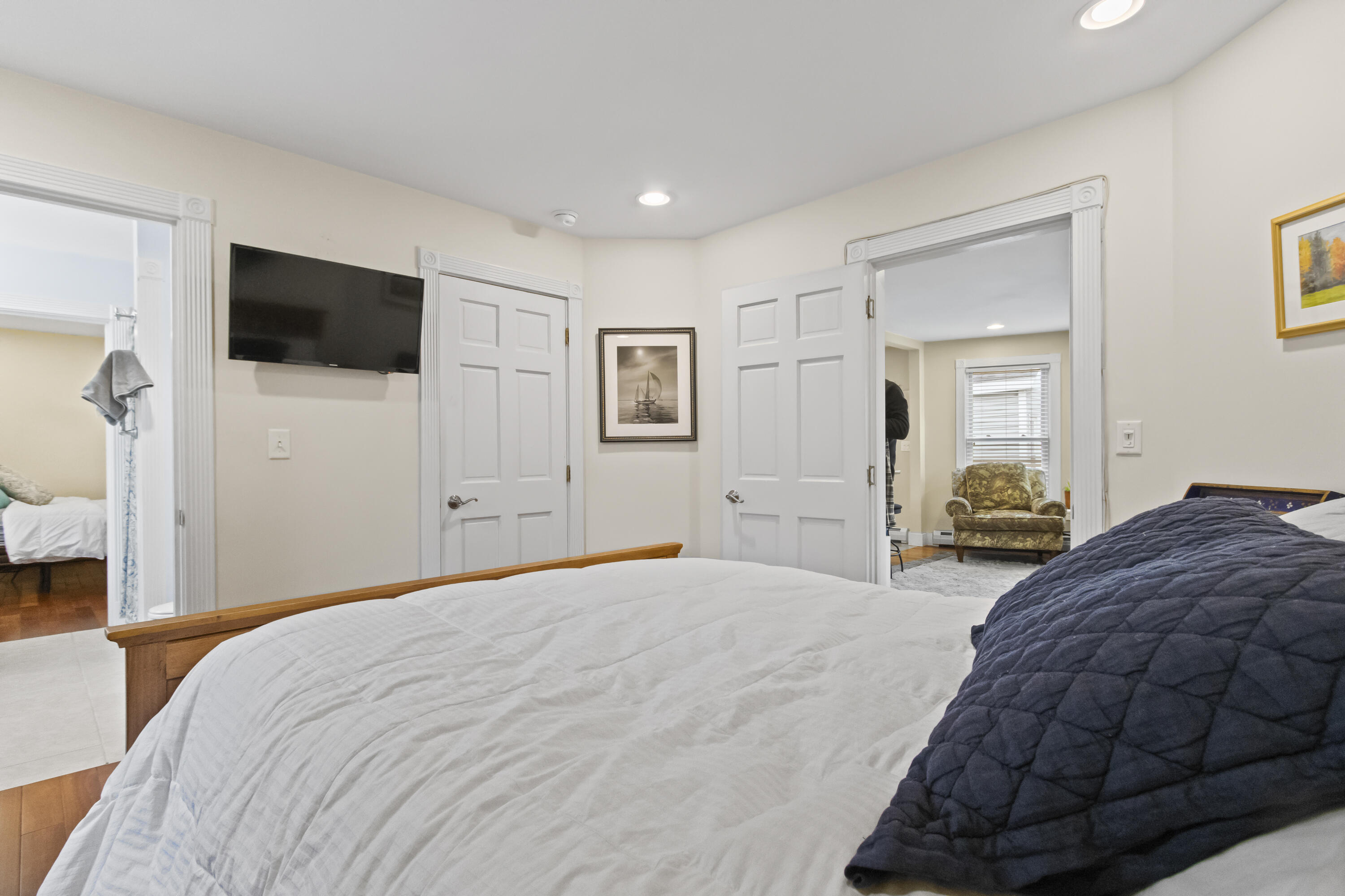 15 Anderson Street, 3