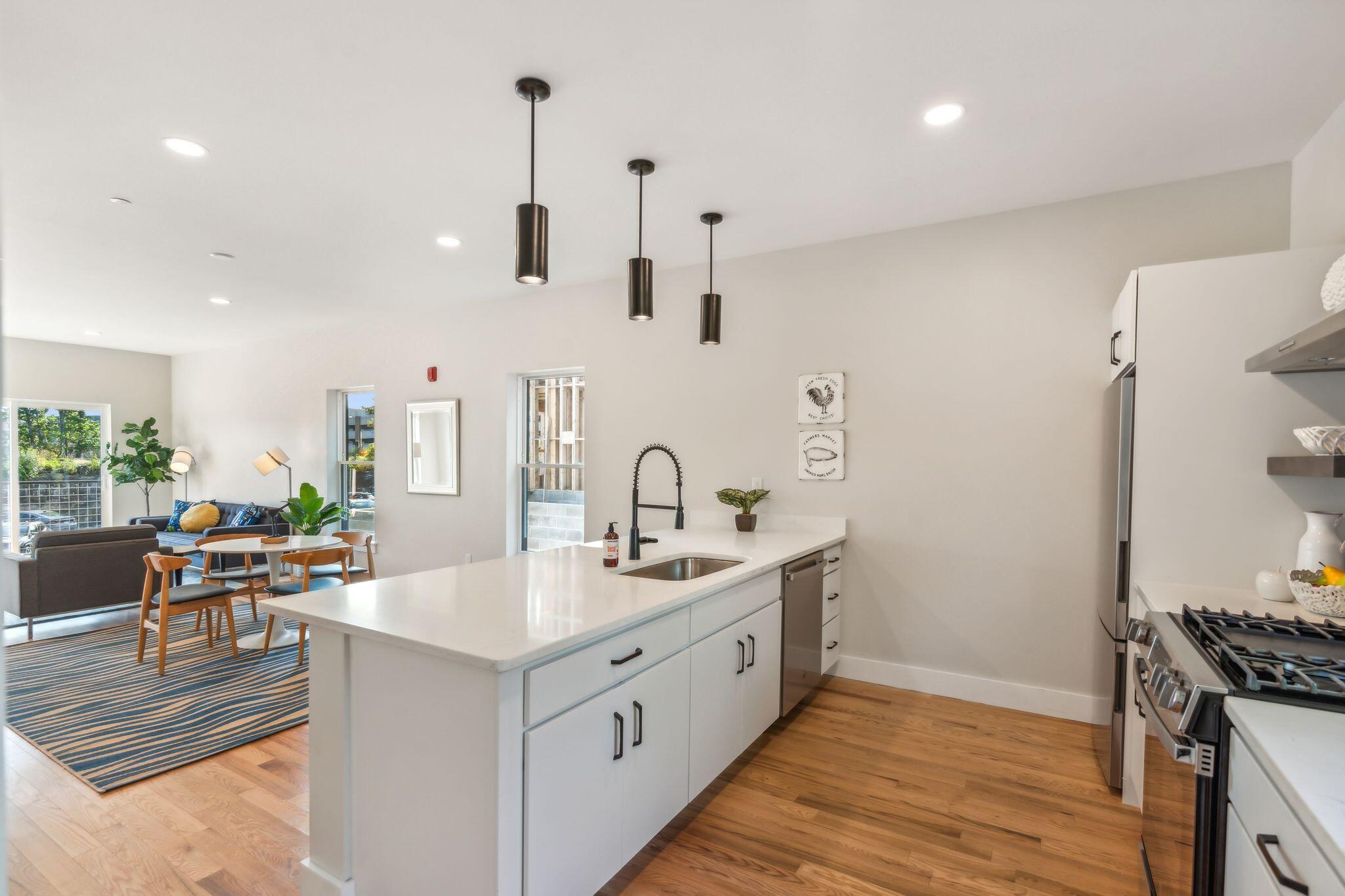 26 Upper Falls Road, 103